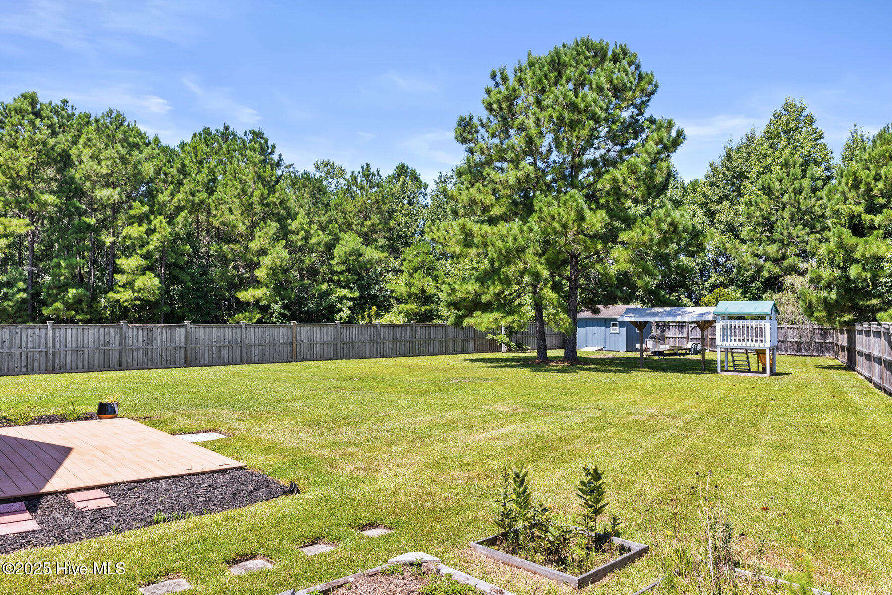 100521080 | Photo 39