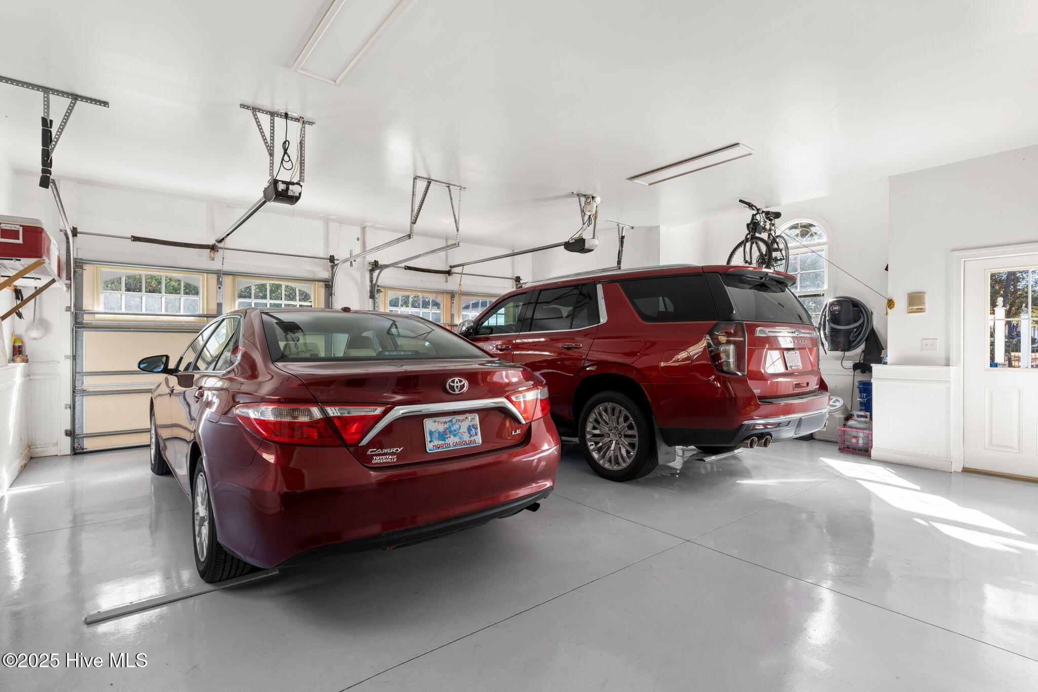 100544060 | Photo 54