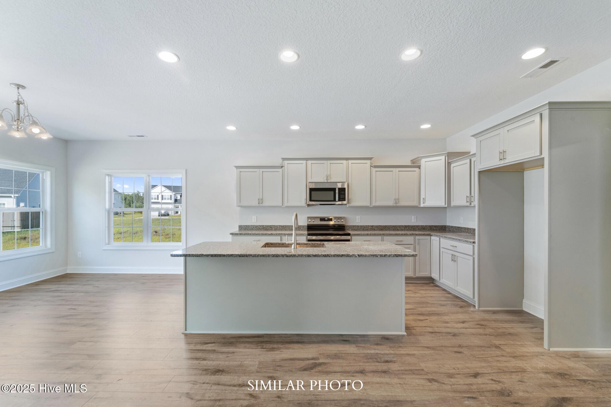 911 Miranda Court, Jacksonville, NC 28546 – photo 16: SIMILAR PHOTO SUTTON-15