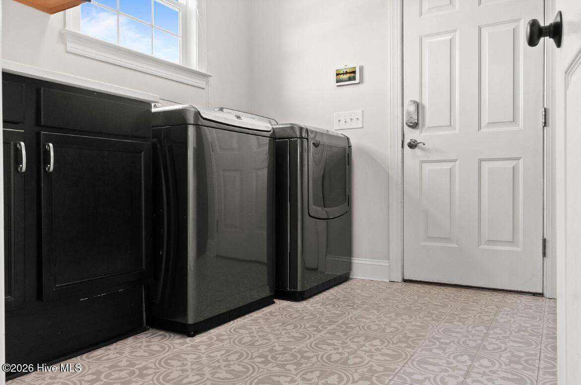 100557590 | Photo 34