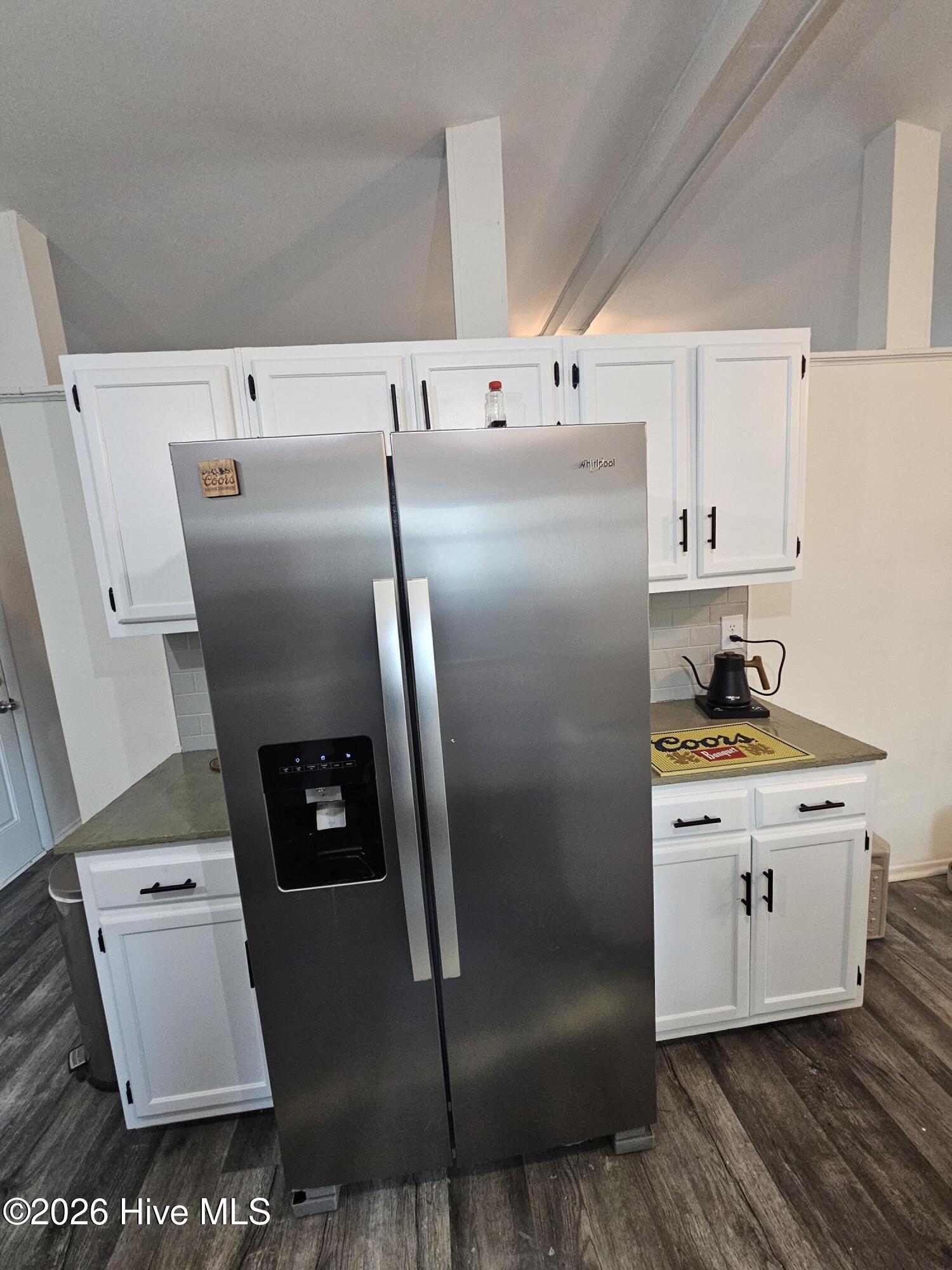 100559274 | Photo 15