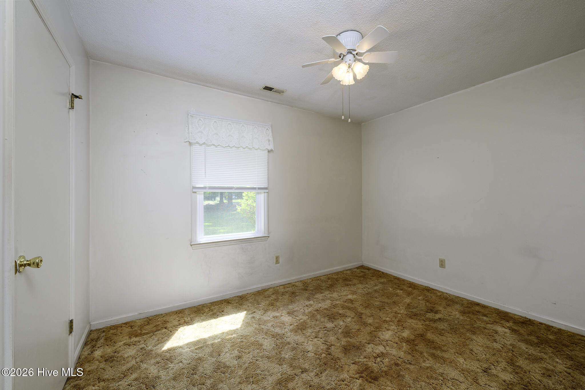 5101 Sand Ridge Road,New Bern