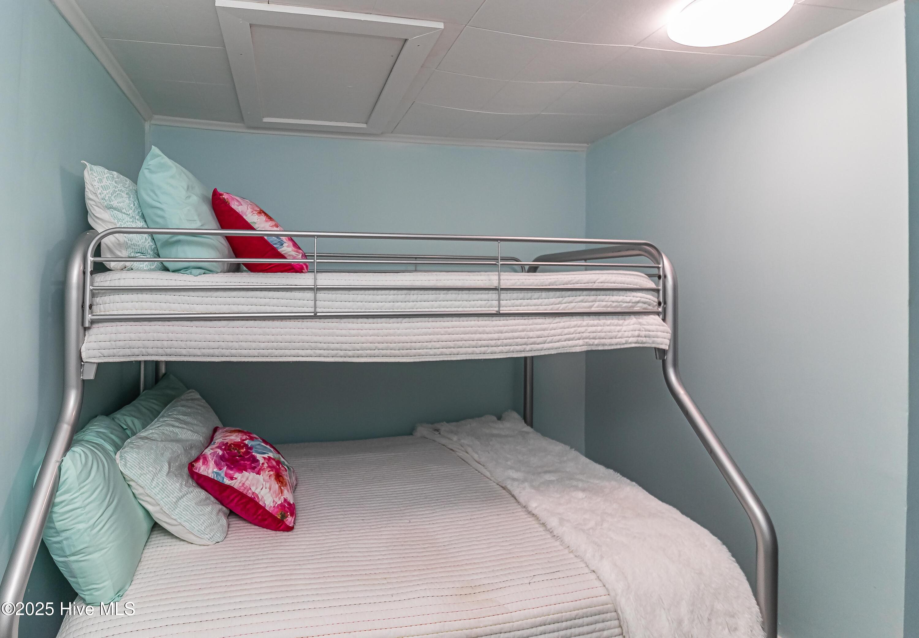 Homes for sale in New Bern, NC | 410 Brown Dr, New Bern, NC 28560 | MLS# 100514125