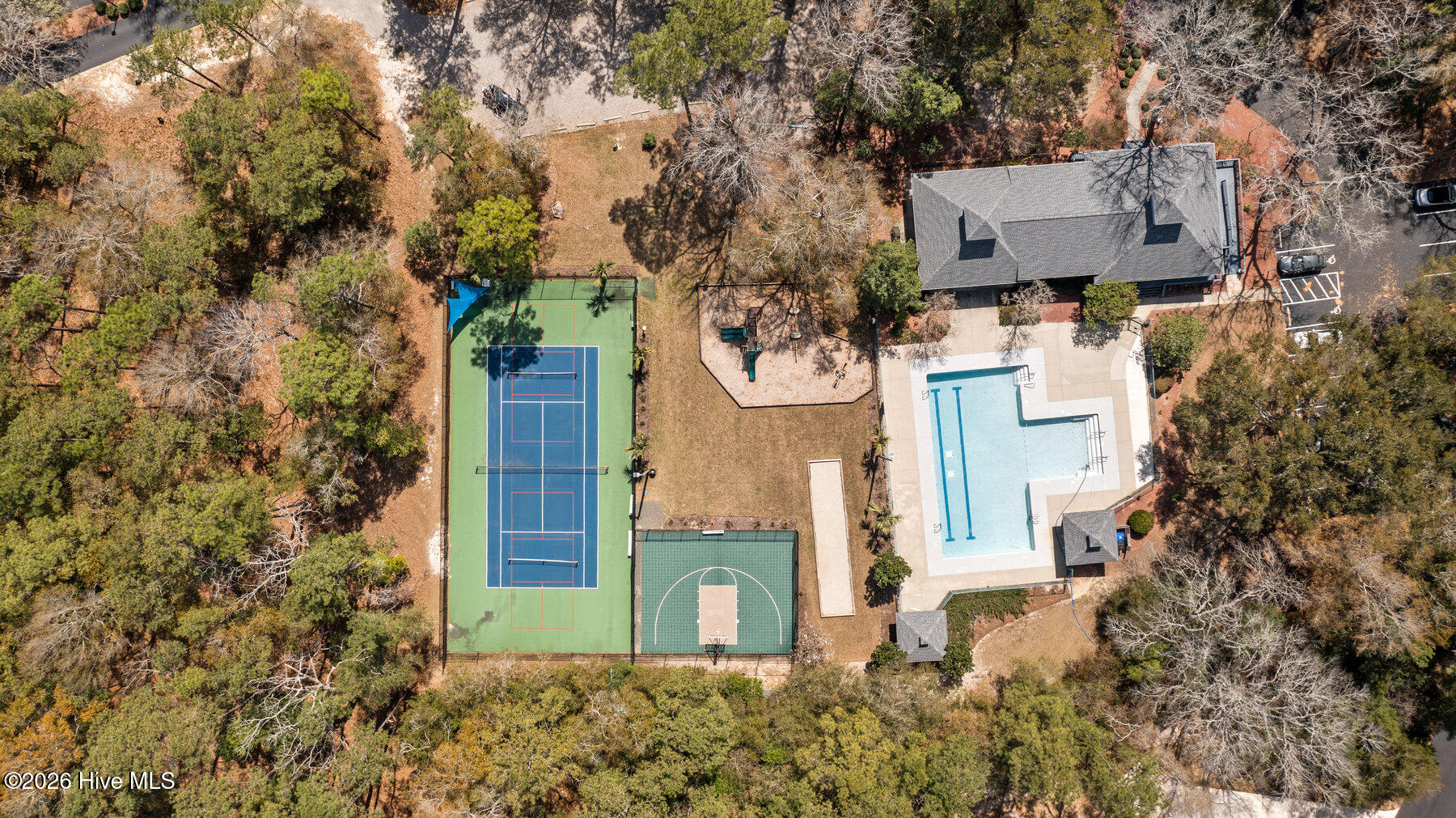 100547526 | Photo 54