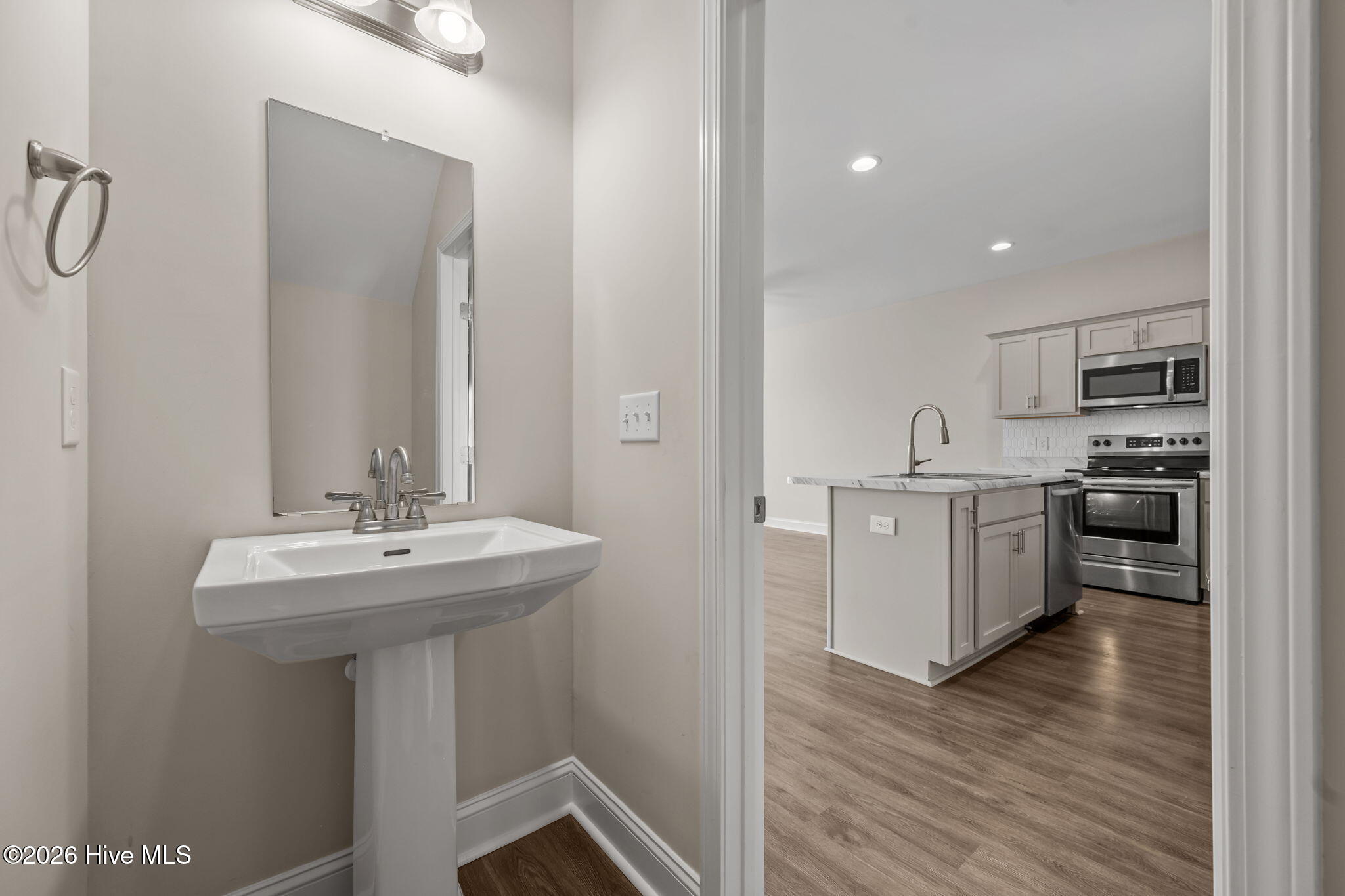 349 S Stingray Lane, Sneads Ferry, NC, 28460