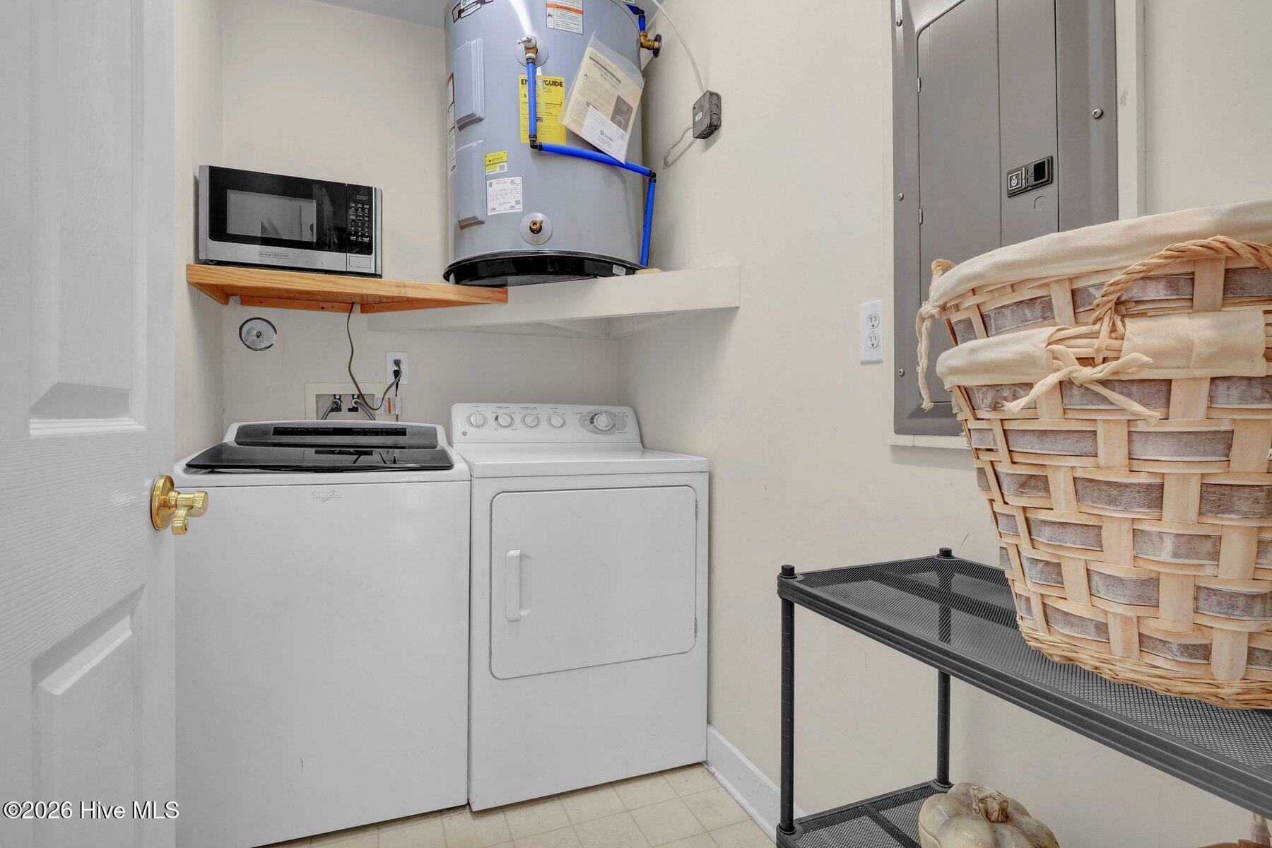 100562227 | Photo 18