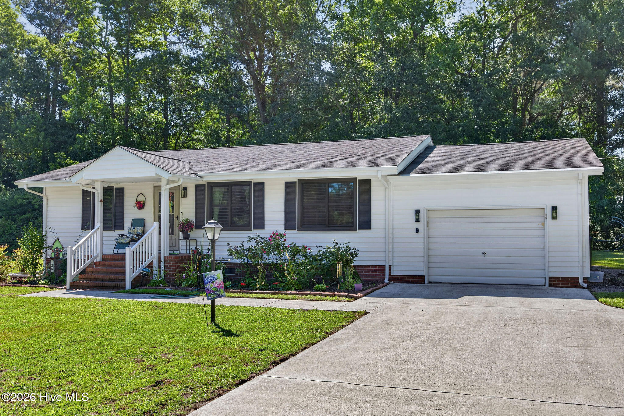 146 Lee Street, Kenansville, NC 28349 – photo 1 of 43