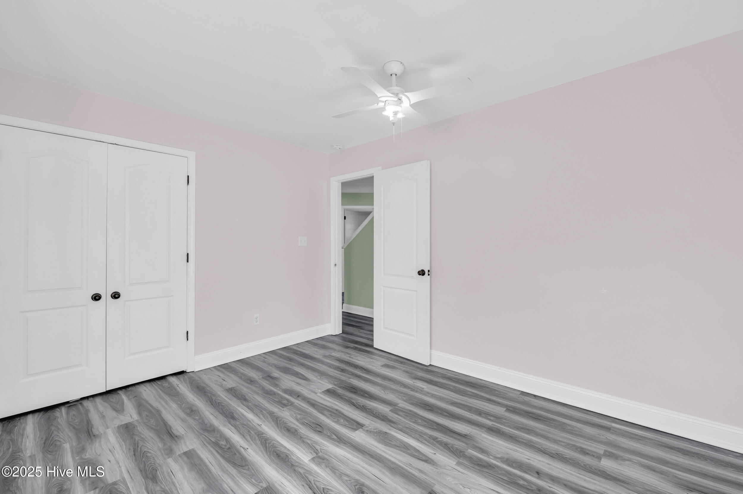 100538065 | Photo 22