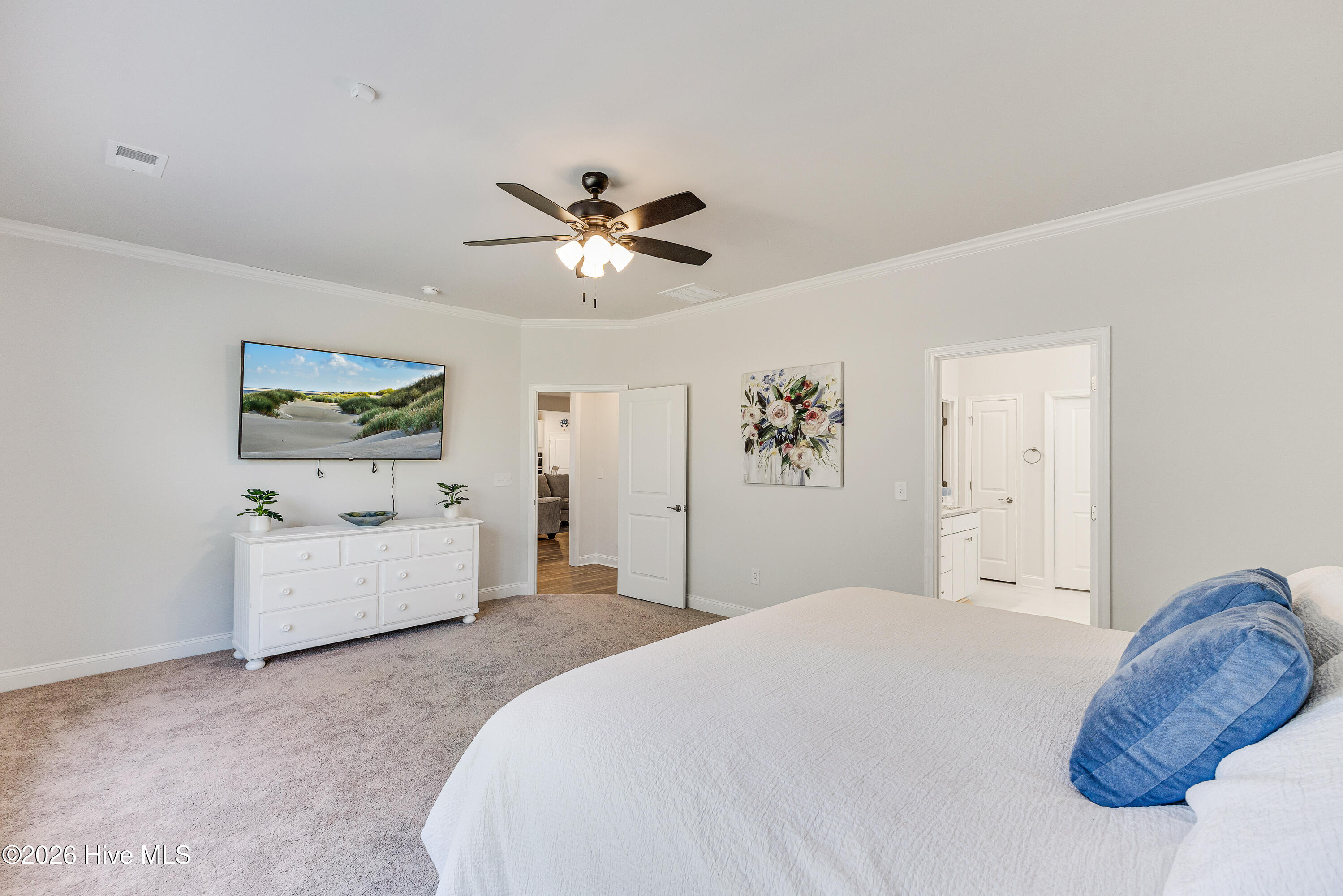 100559661 | Photo 18