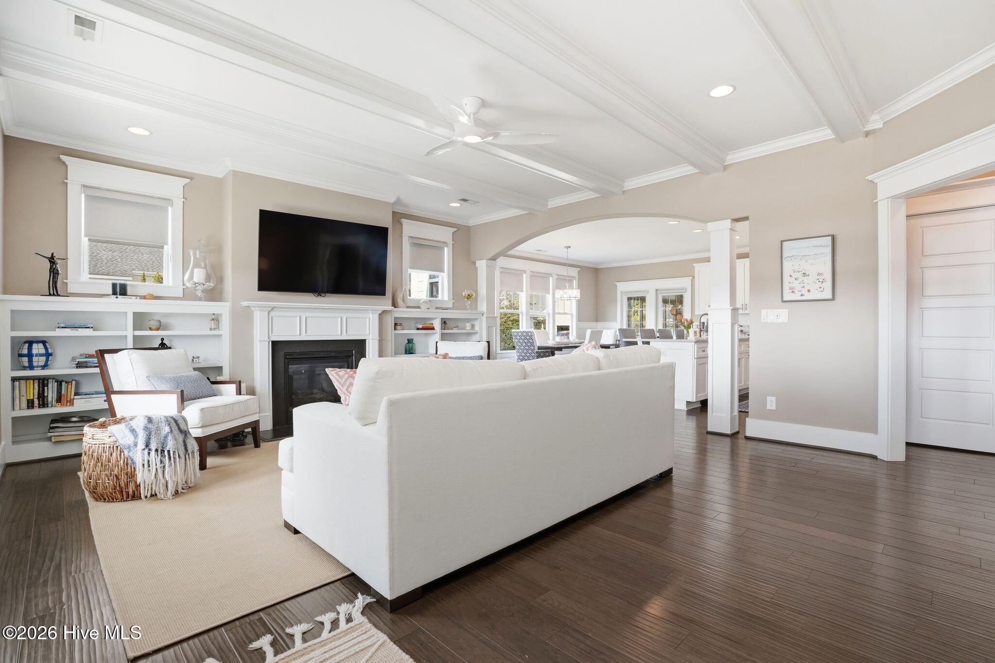 100559080 | Photo 13