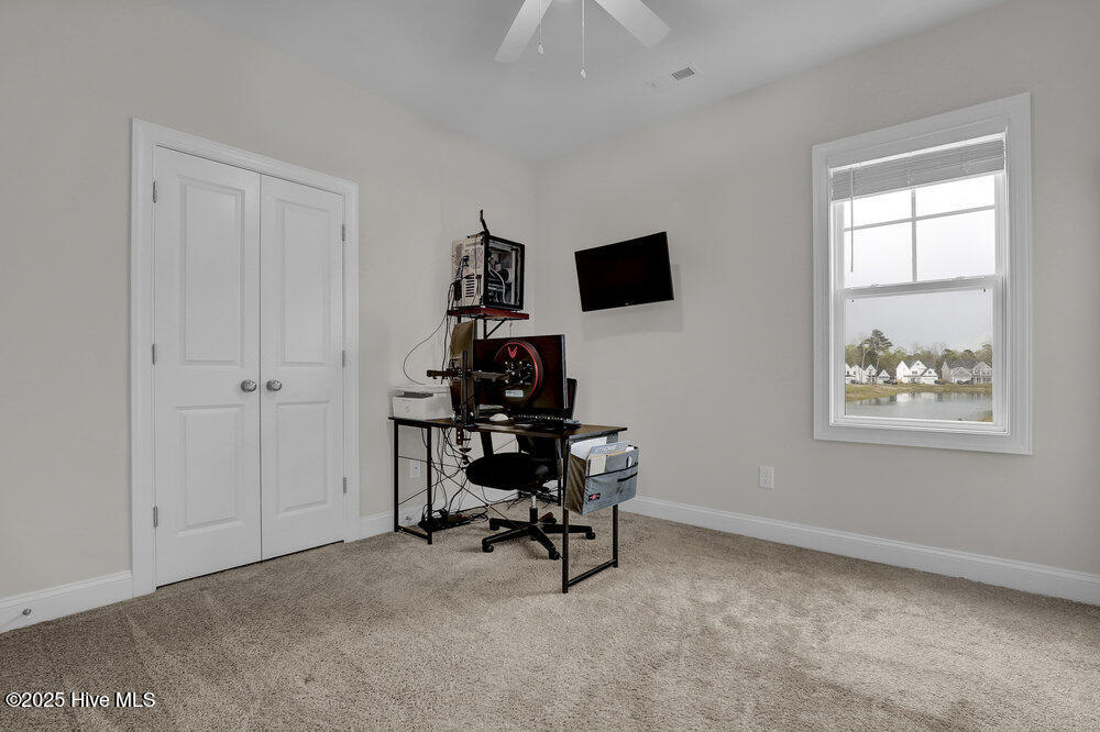 100500102 | Photo 27