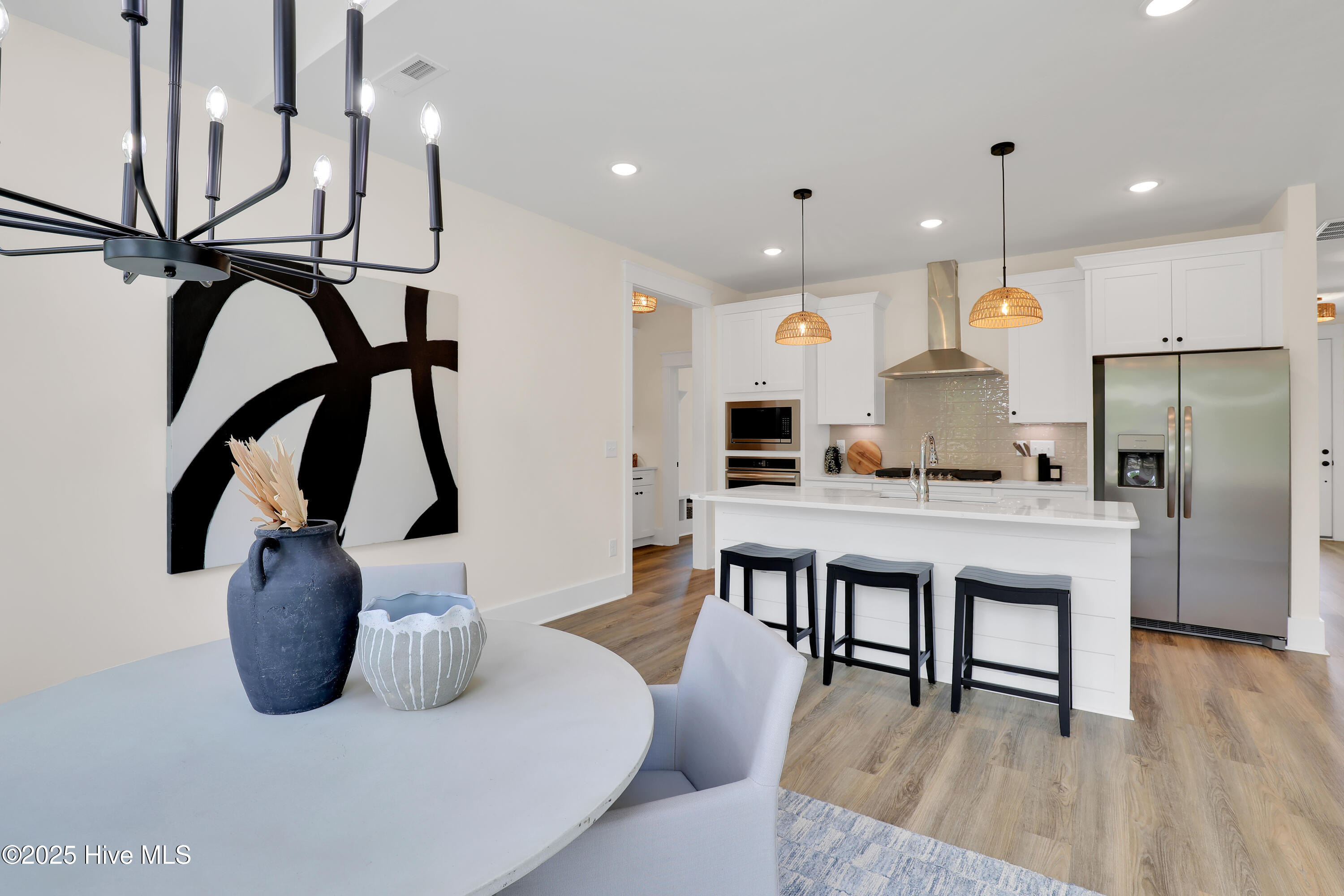 100525634 | Photo 13