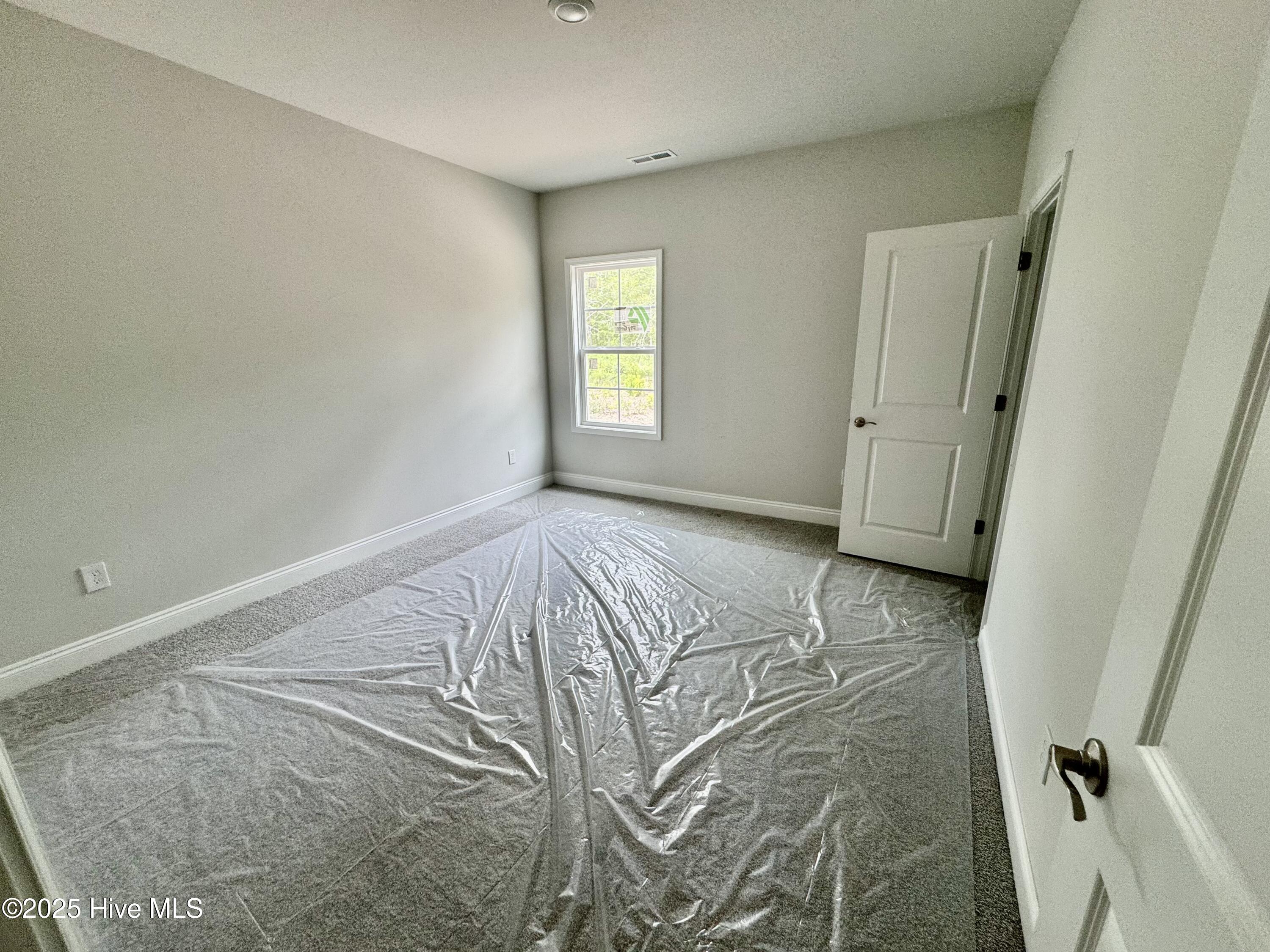 100524724 | Photo 12