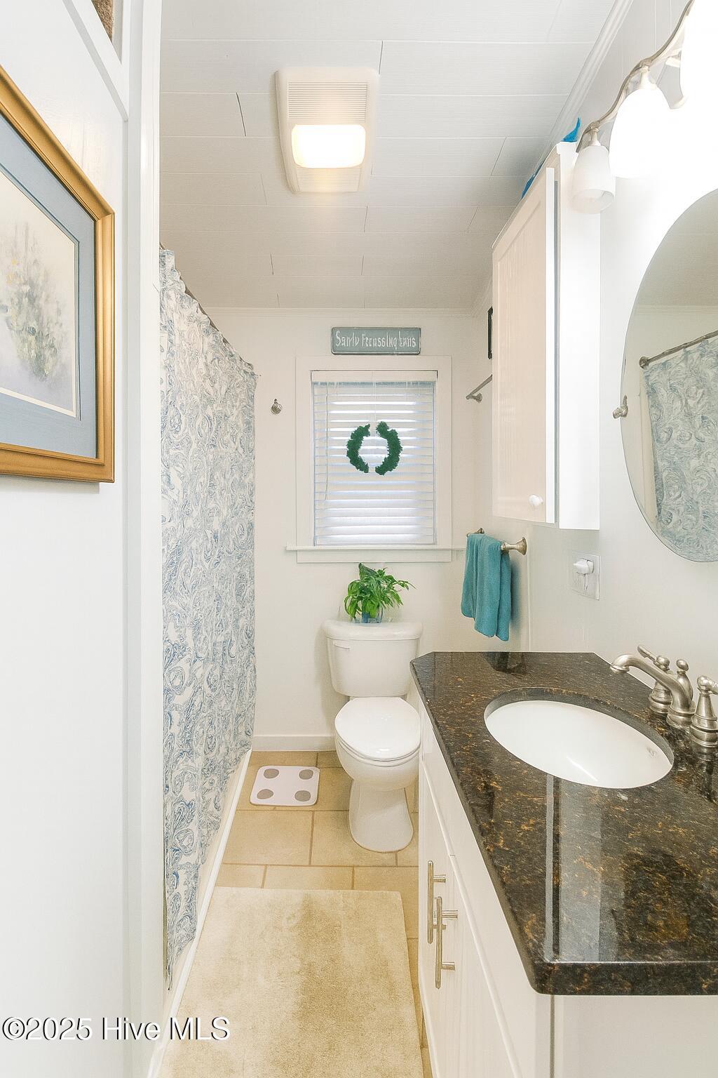 100538347 | Photo 18