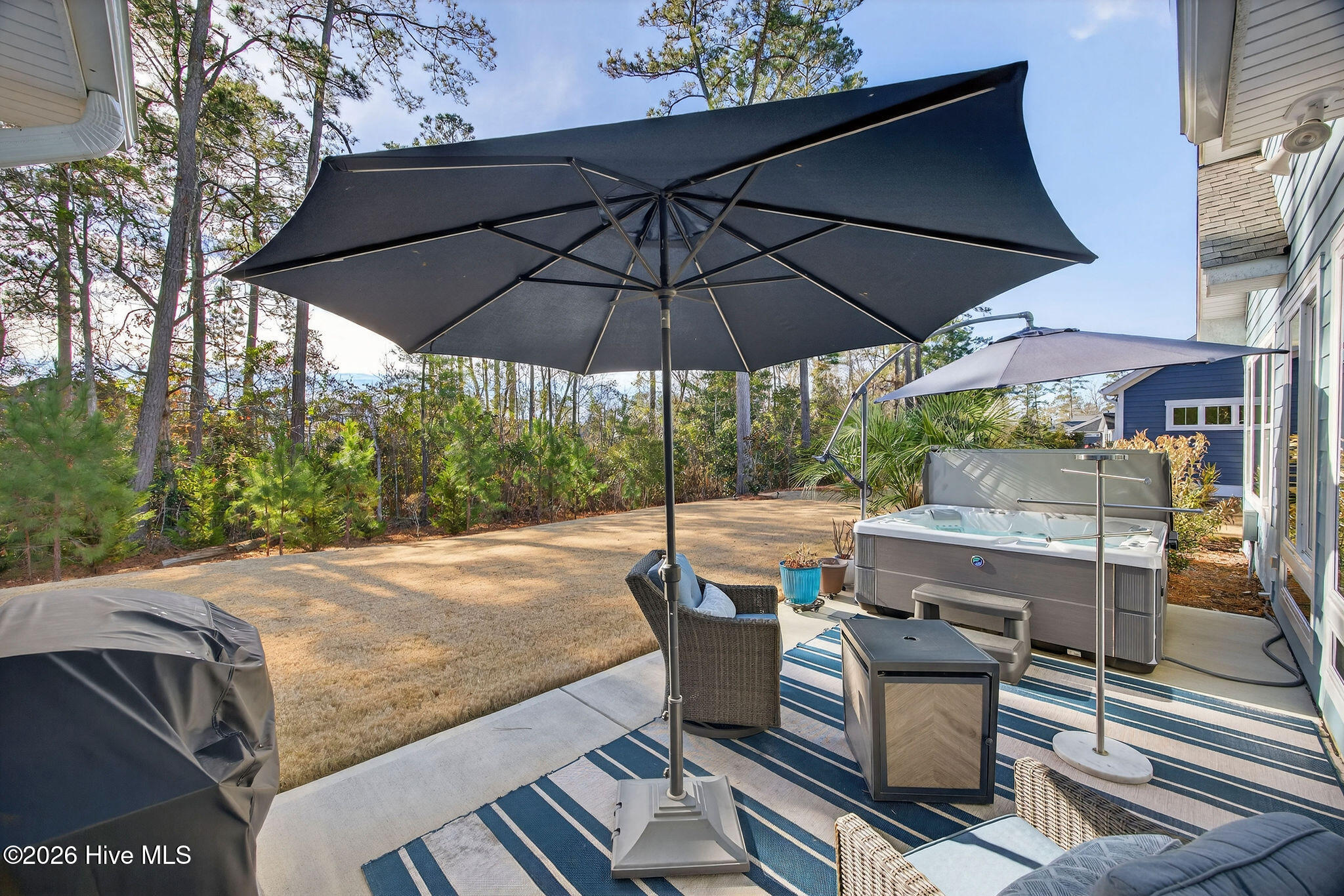 100554107 | Photo 52