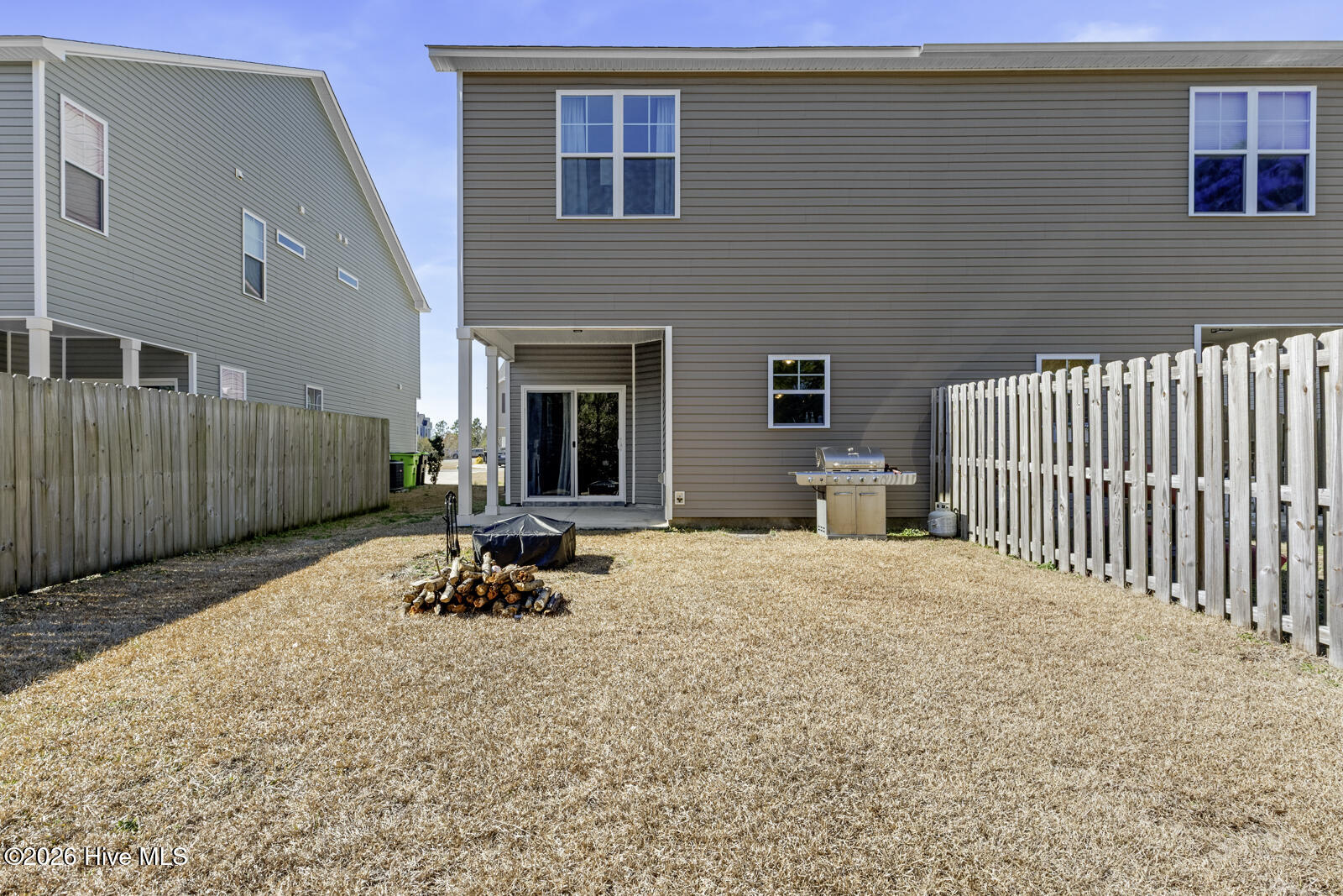 100555334 | Photo 27