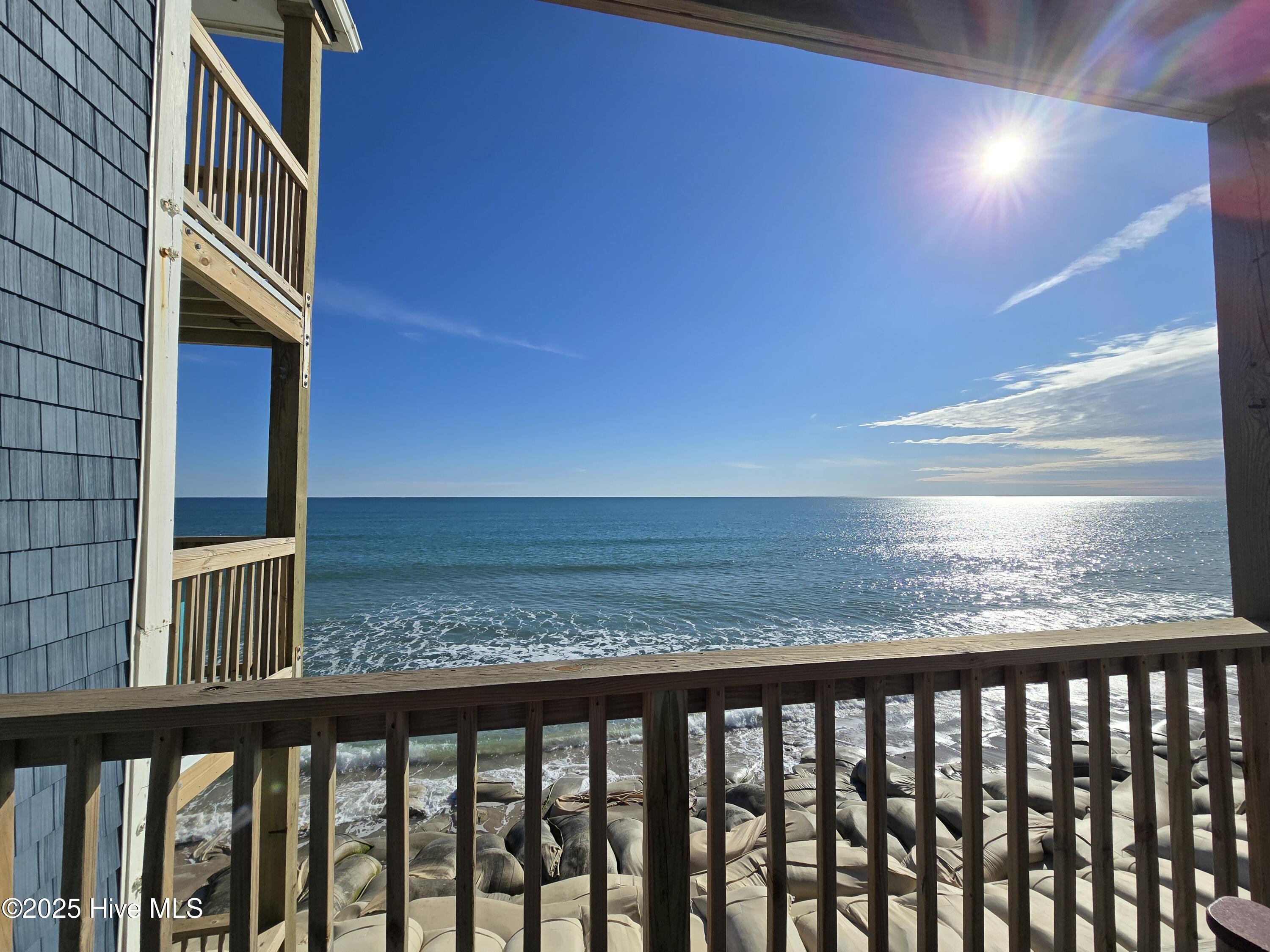 100482107 | Photo 27