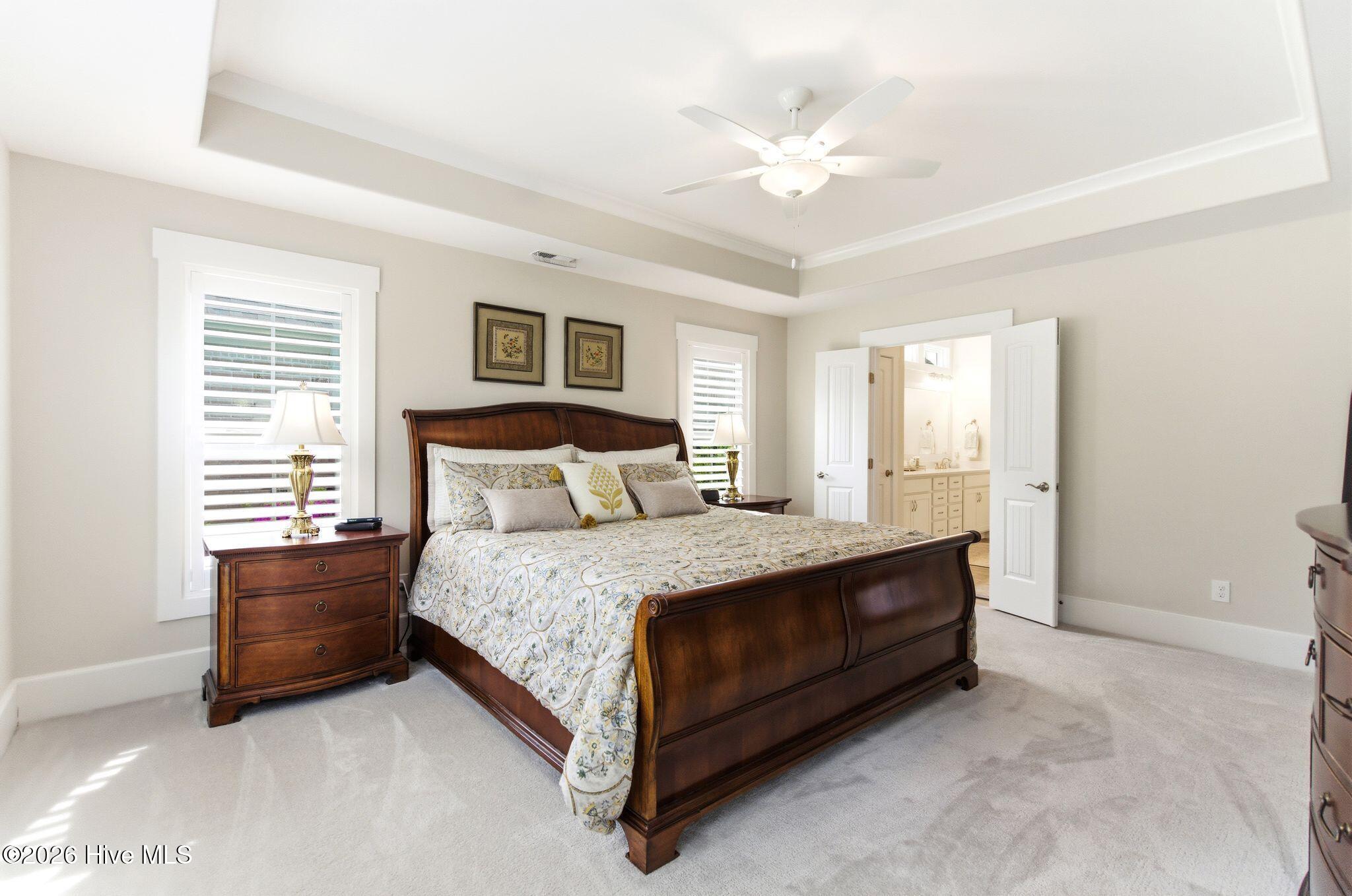 100566081 | Photo 17