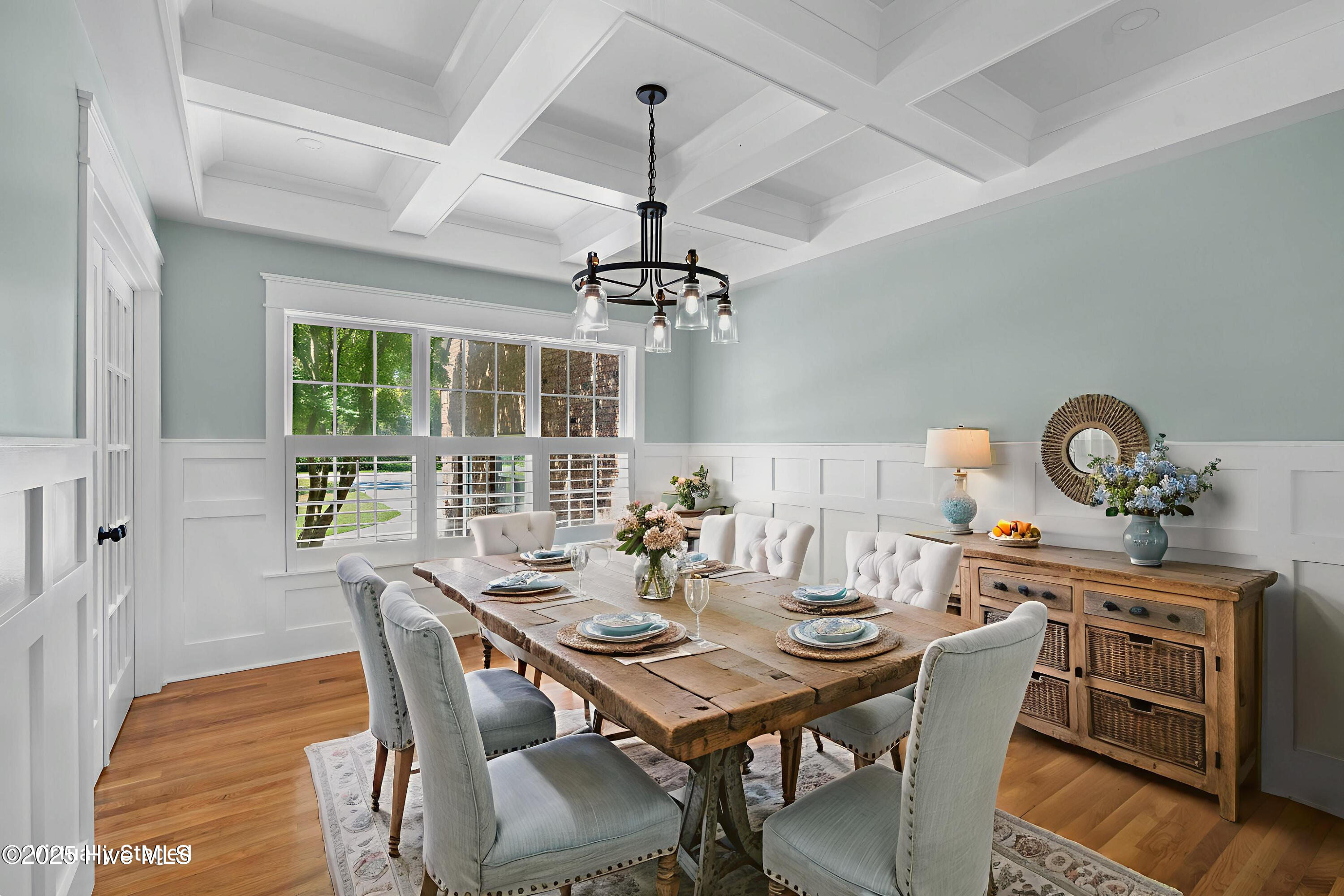 100526729 | Photo 42