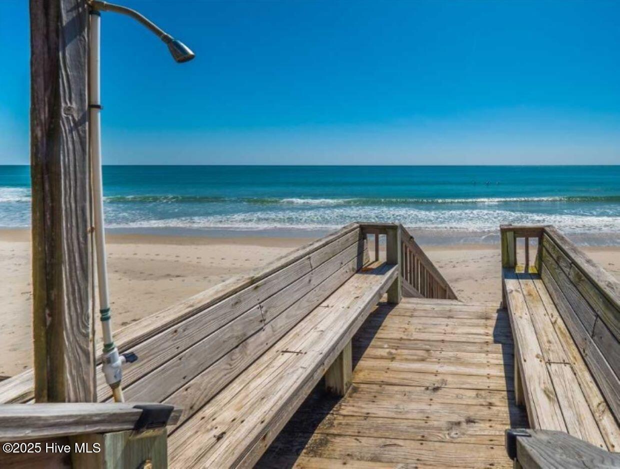 100546704 | Photo 20