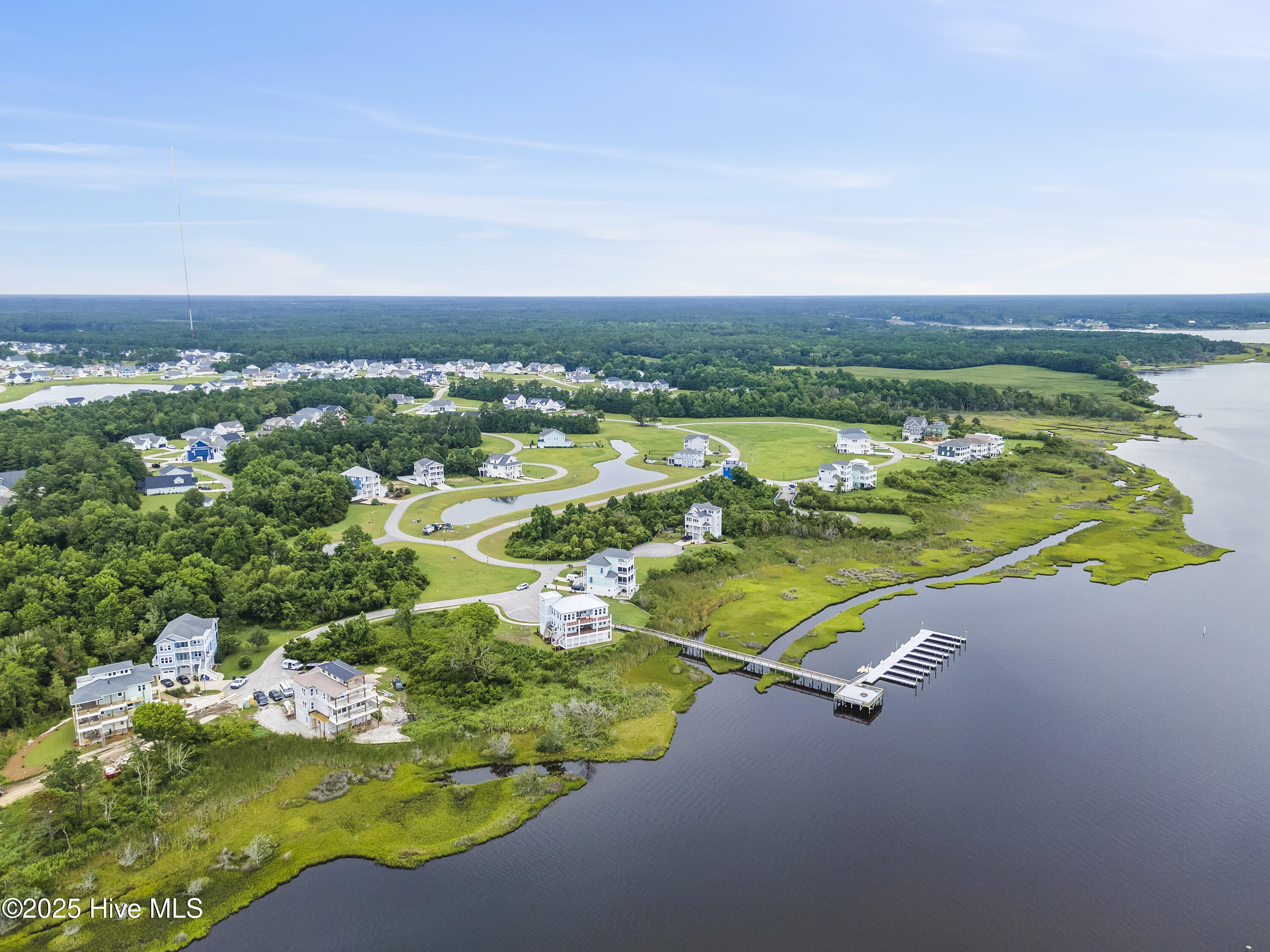 100524767 | Photo 35