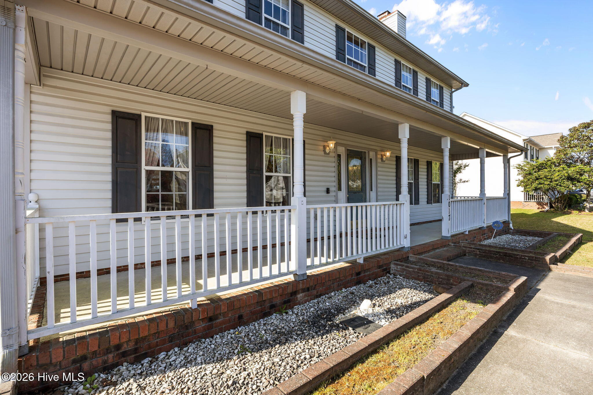 100565135 | Photo 48