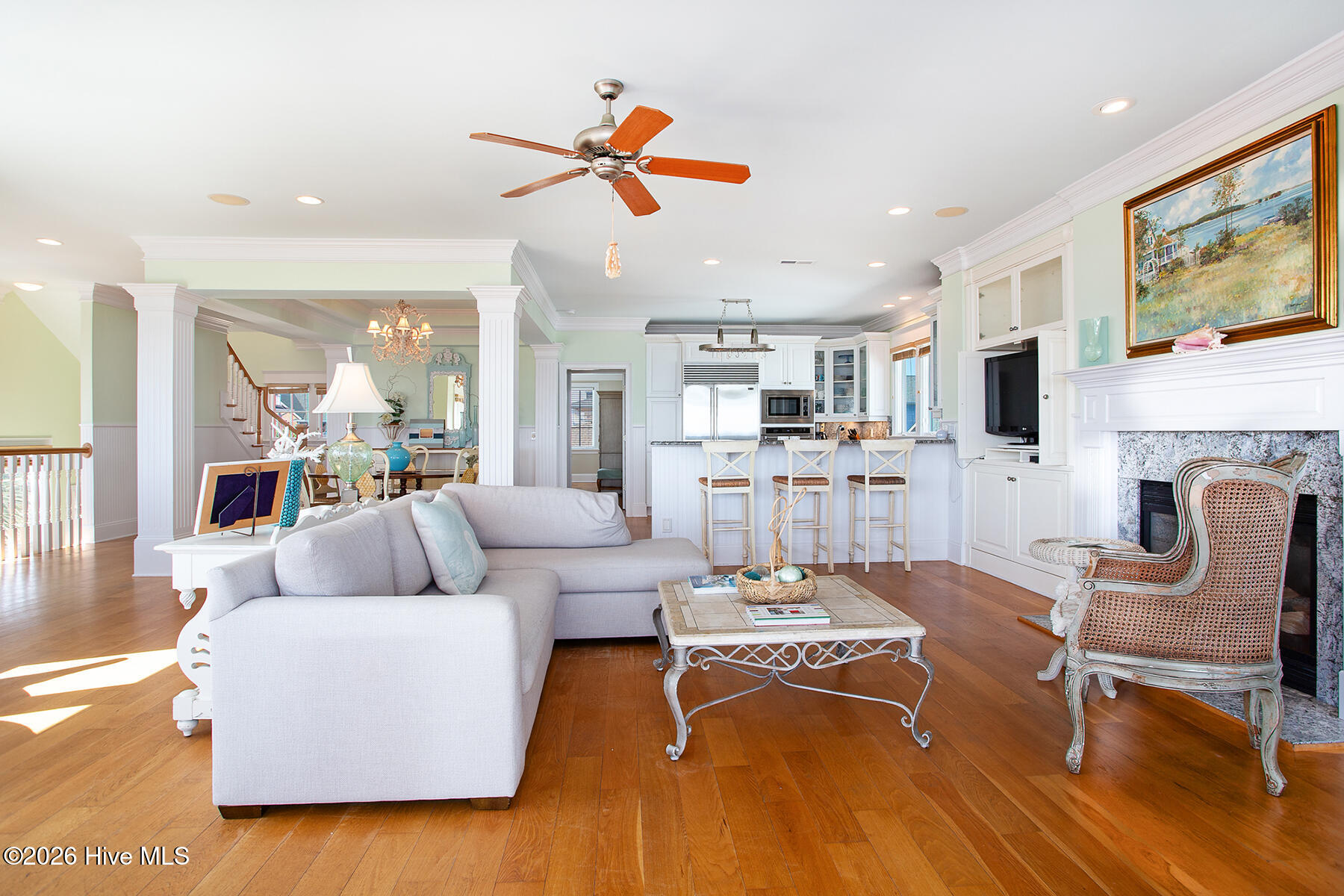 100559523 | Photo 12