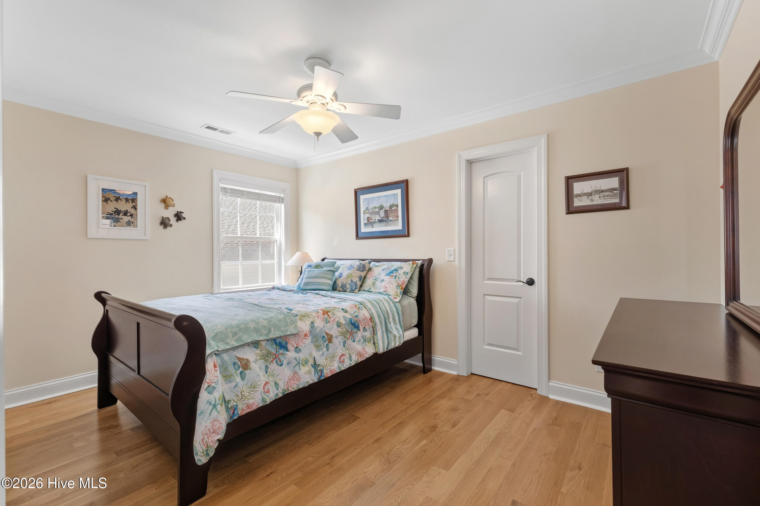 100564508 | Photo 16