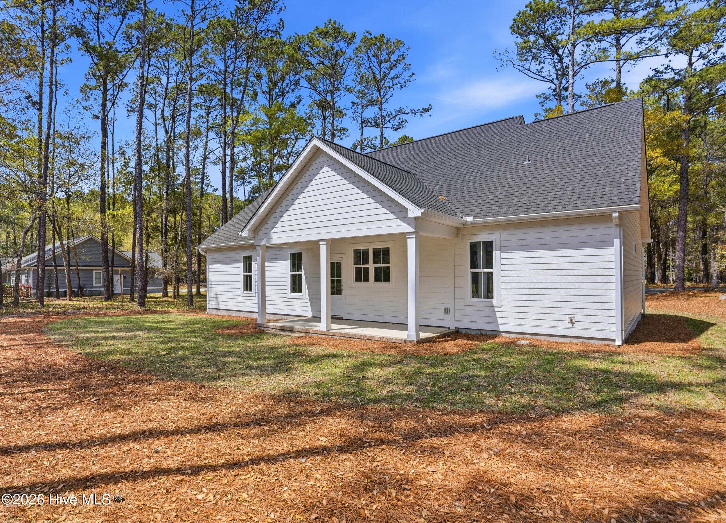 100556928 | Photo 44