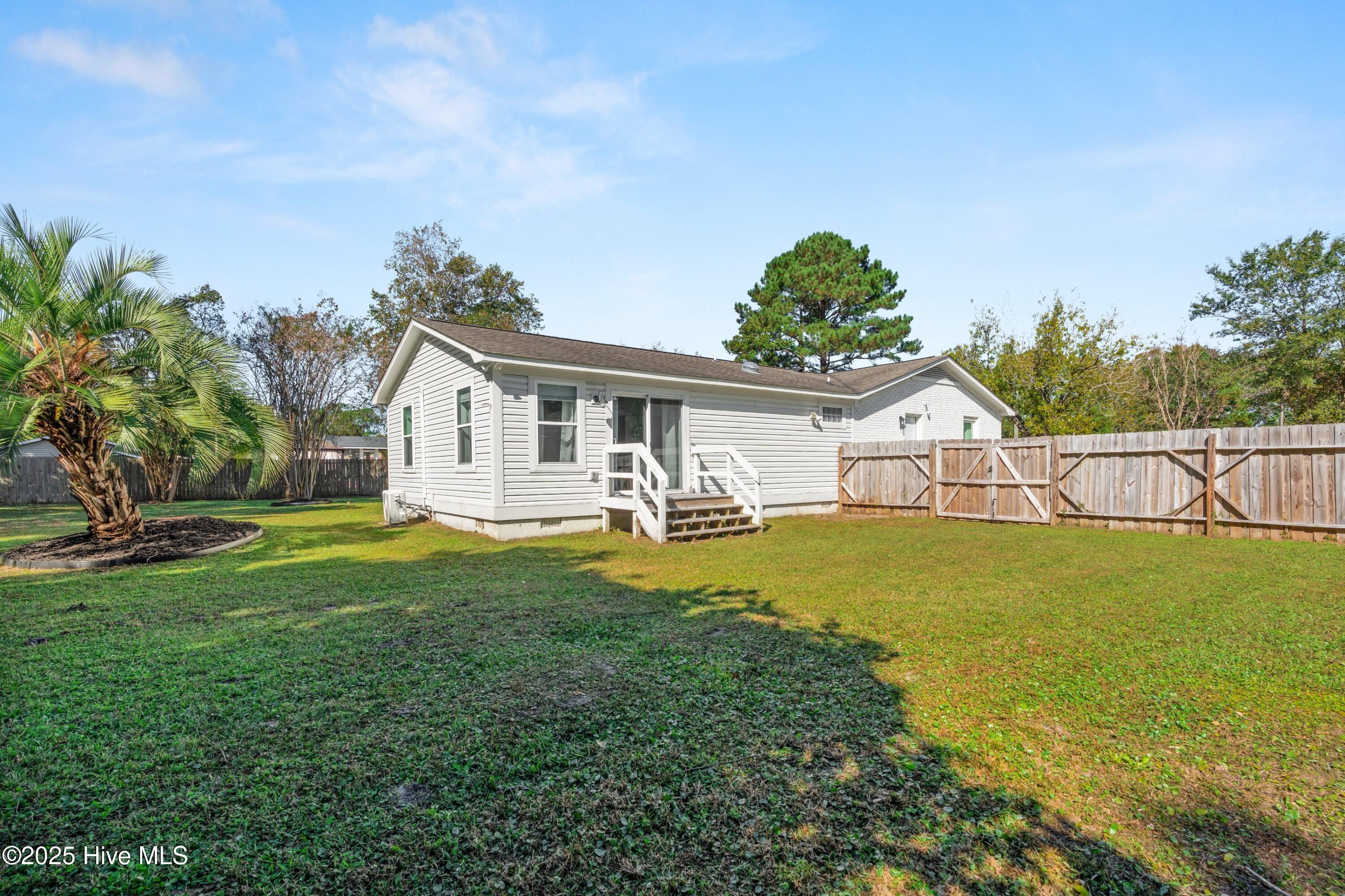 100539708 | Photo 42