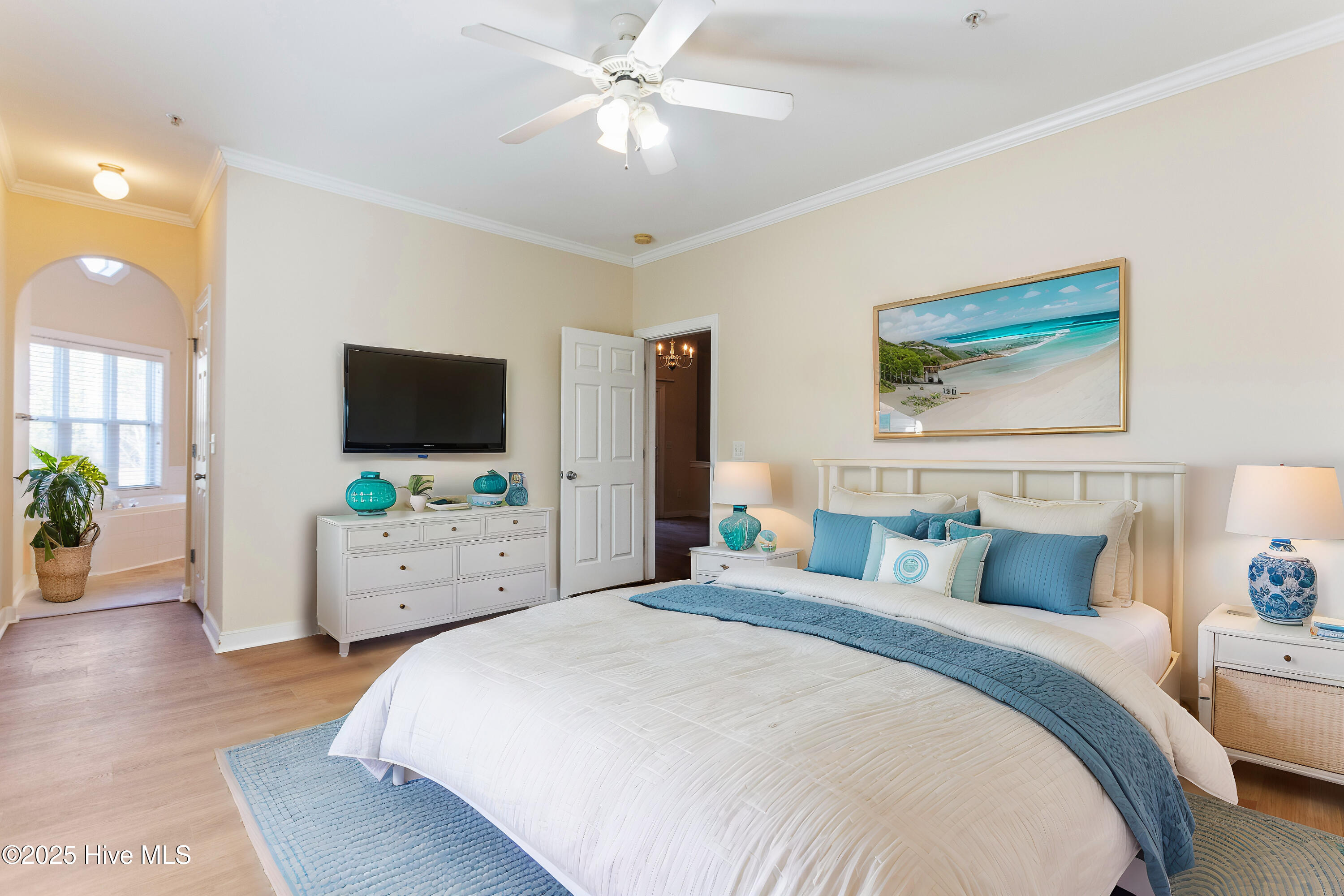 100486199 | Photo 20