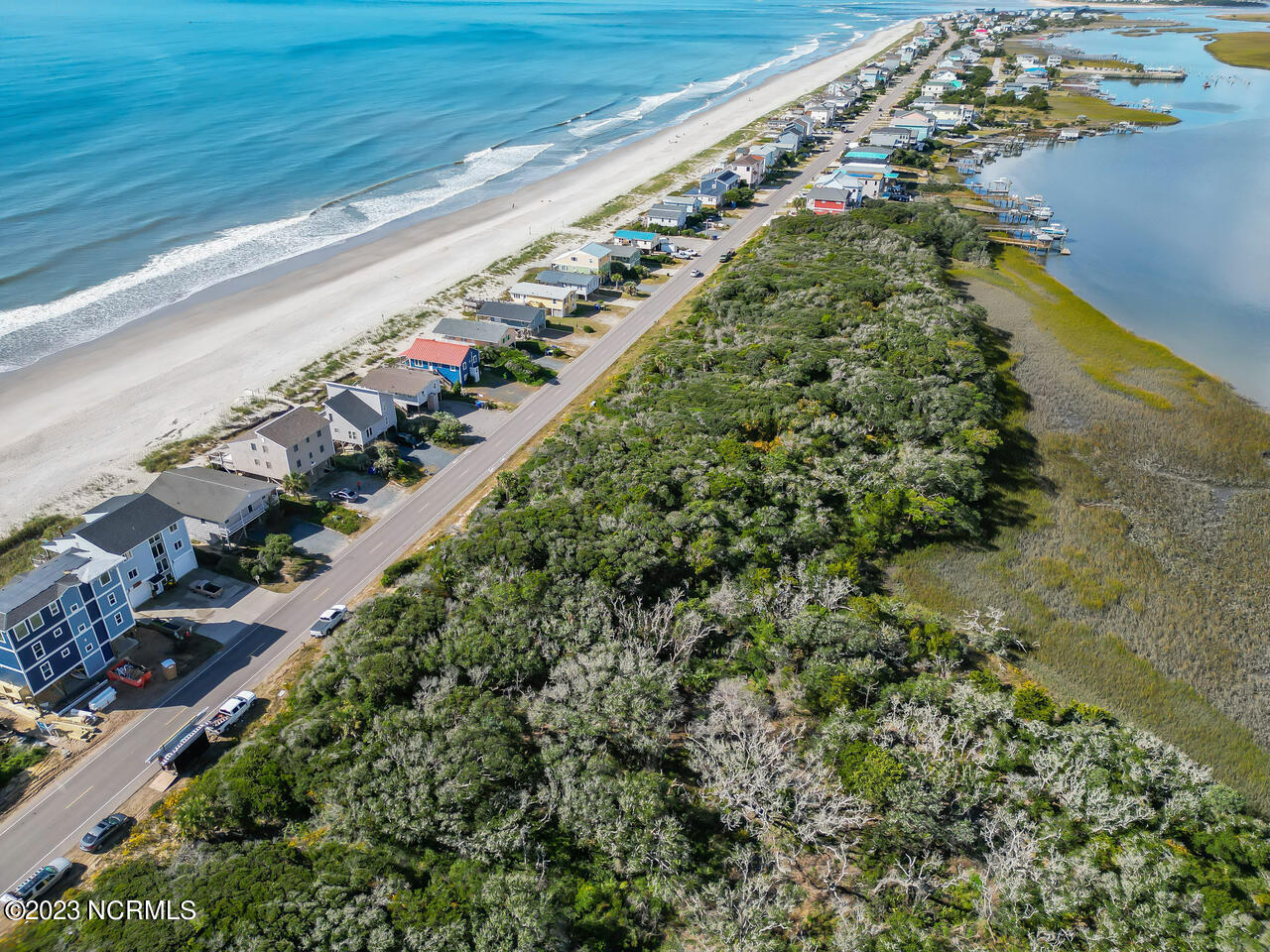 100551227 | Photo 26