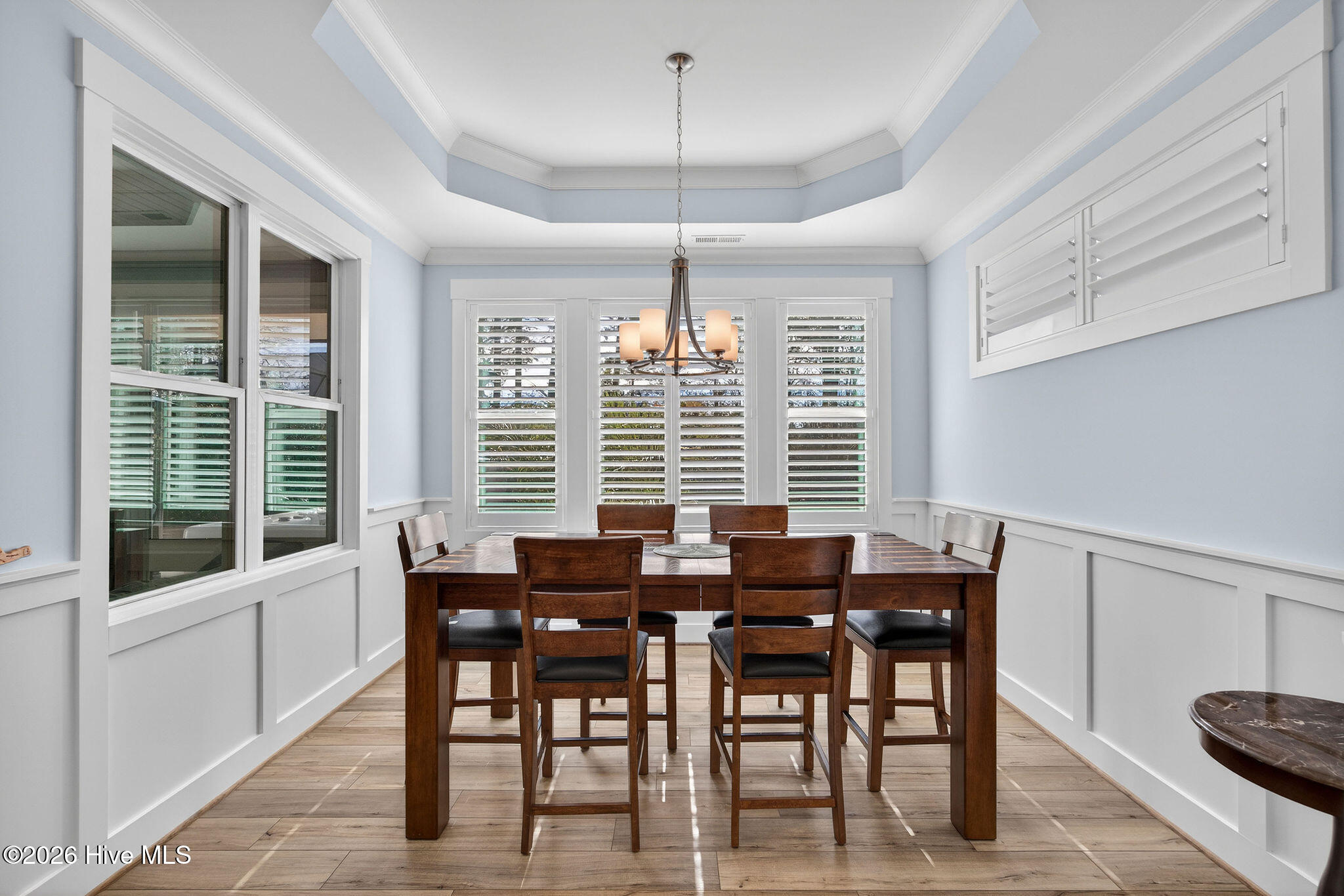 100554107 | Photo 22