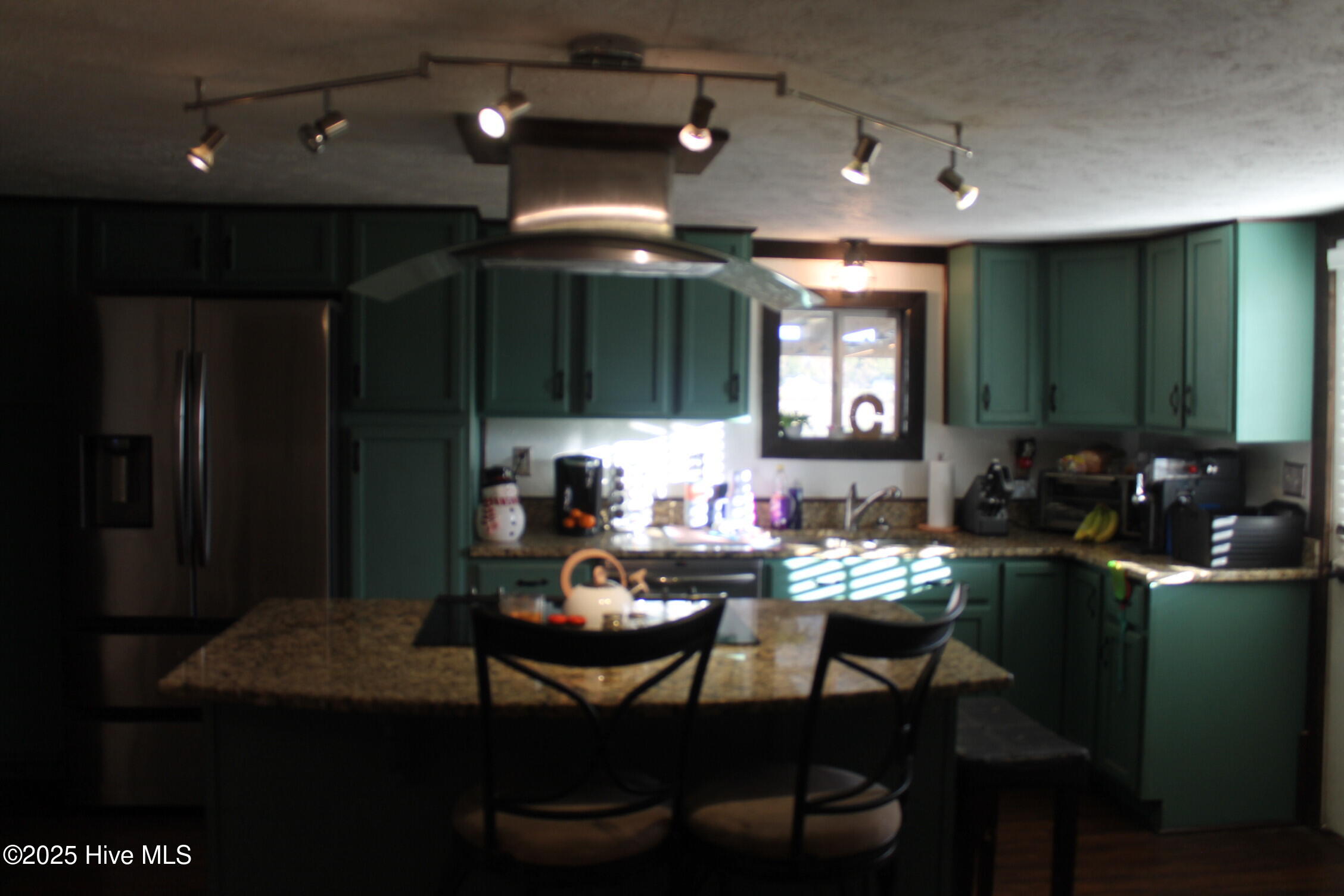 100541435 | Photo 12