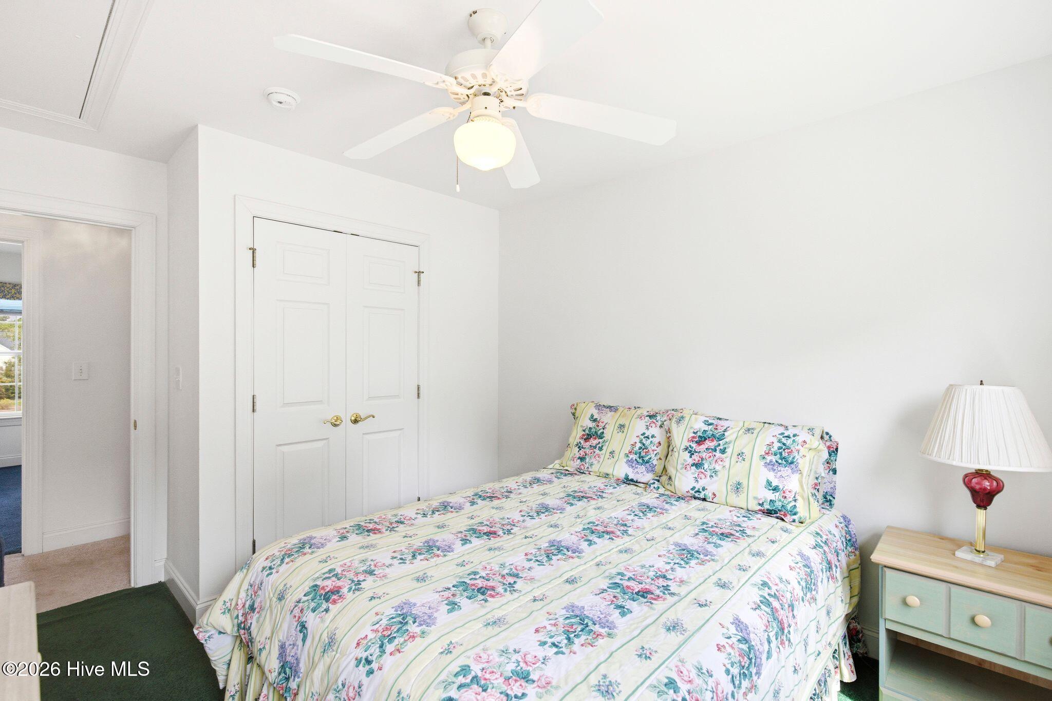 100564291 | Photo 52