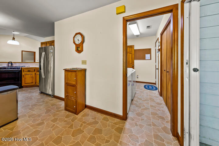 519 Country Club Drive W,Arapahoe