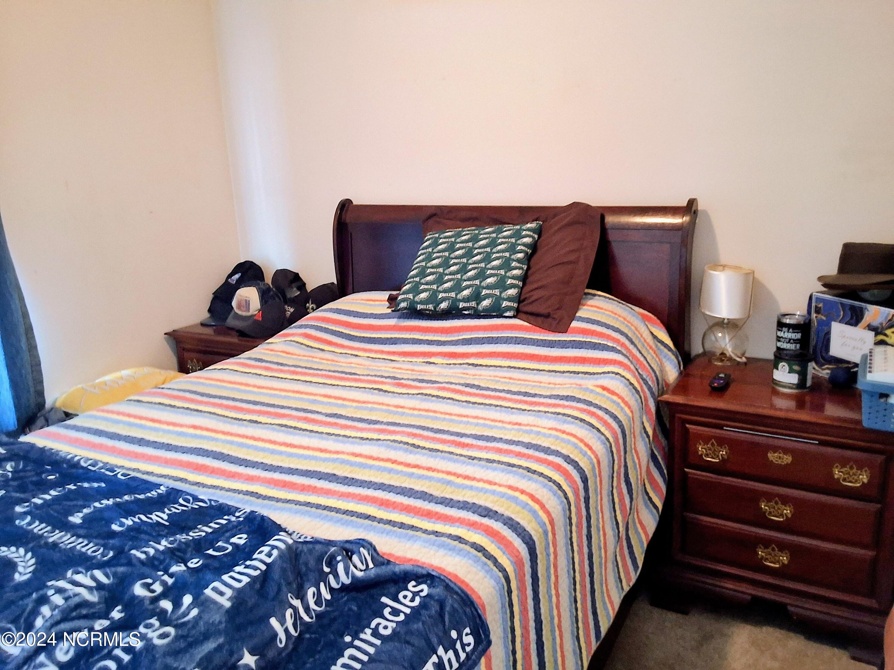 100463336 | Photo 25