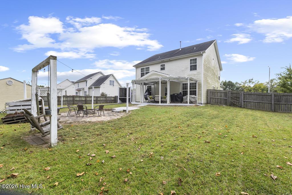 100565258 | Photo 34