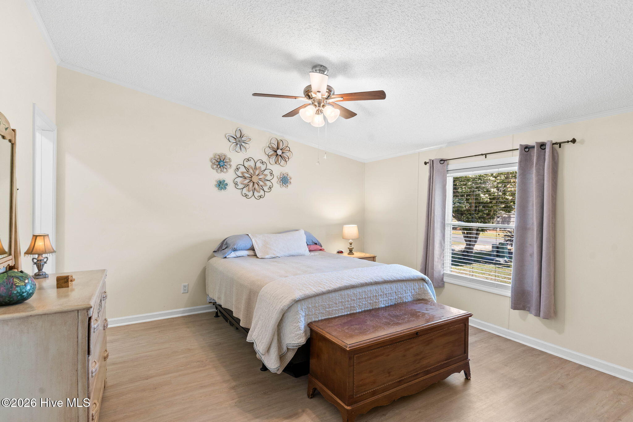 100565575 | Photo 13