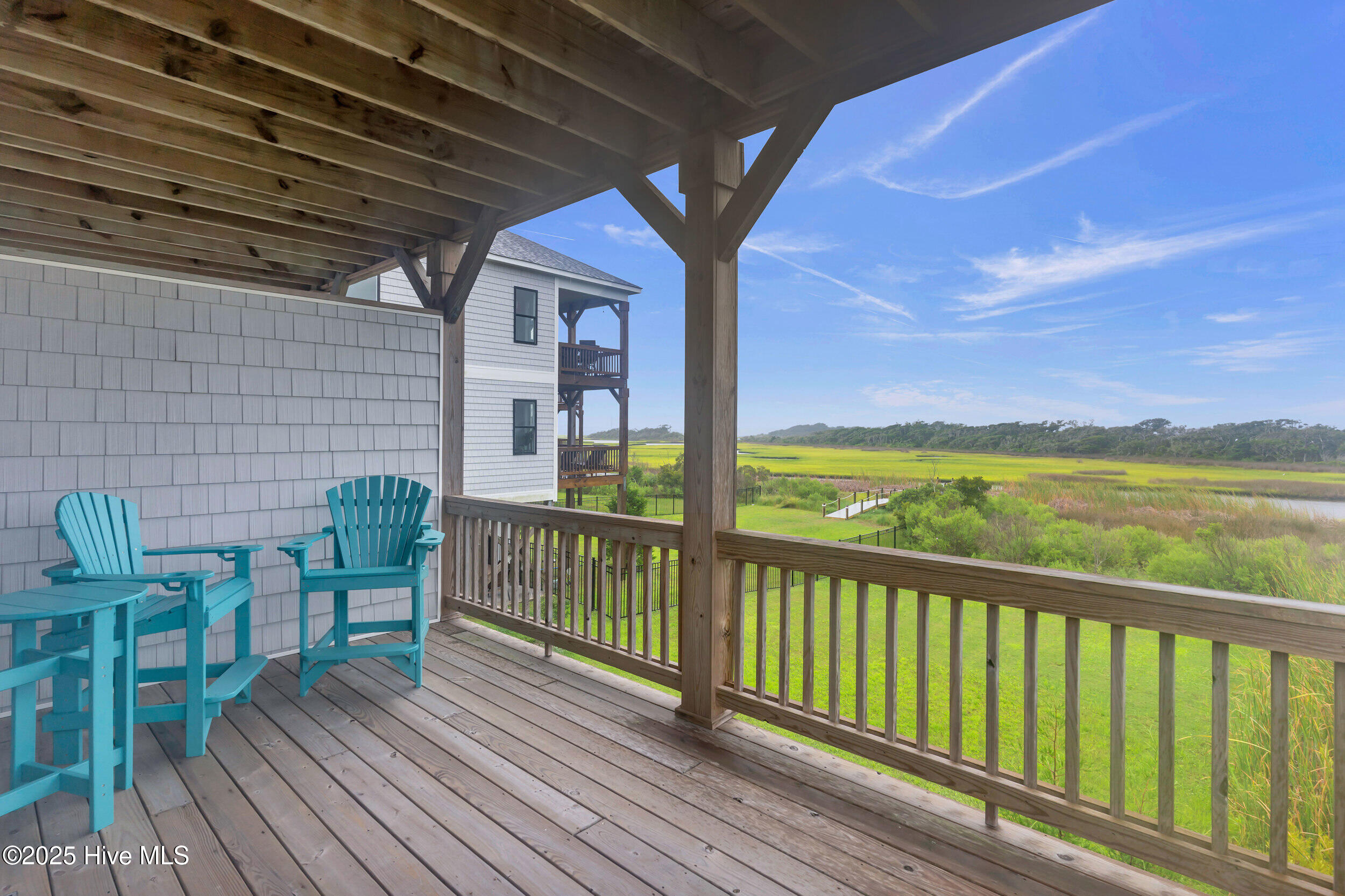 100524088 | Photo 30