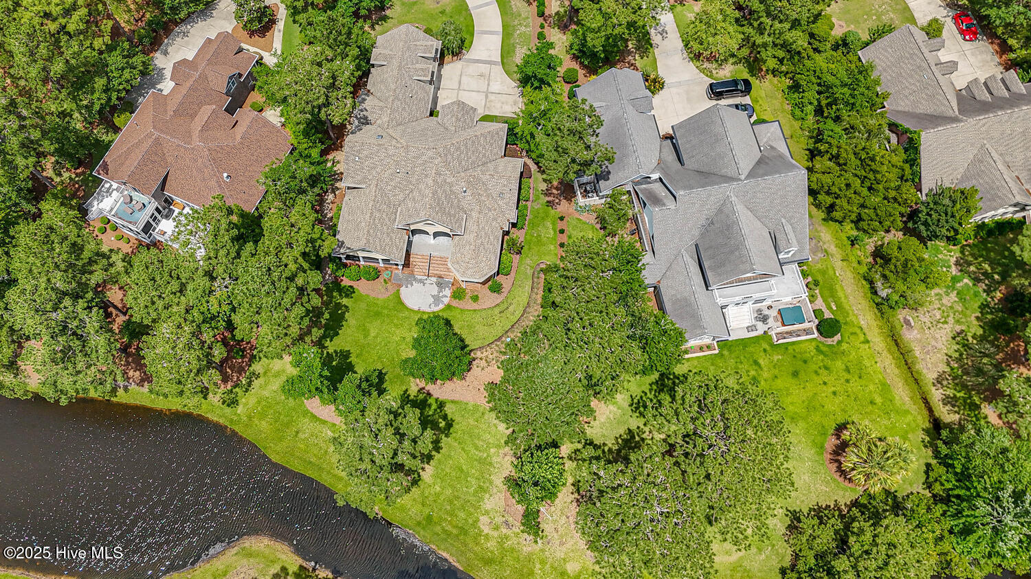 100513724 | Photo 62