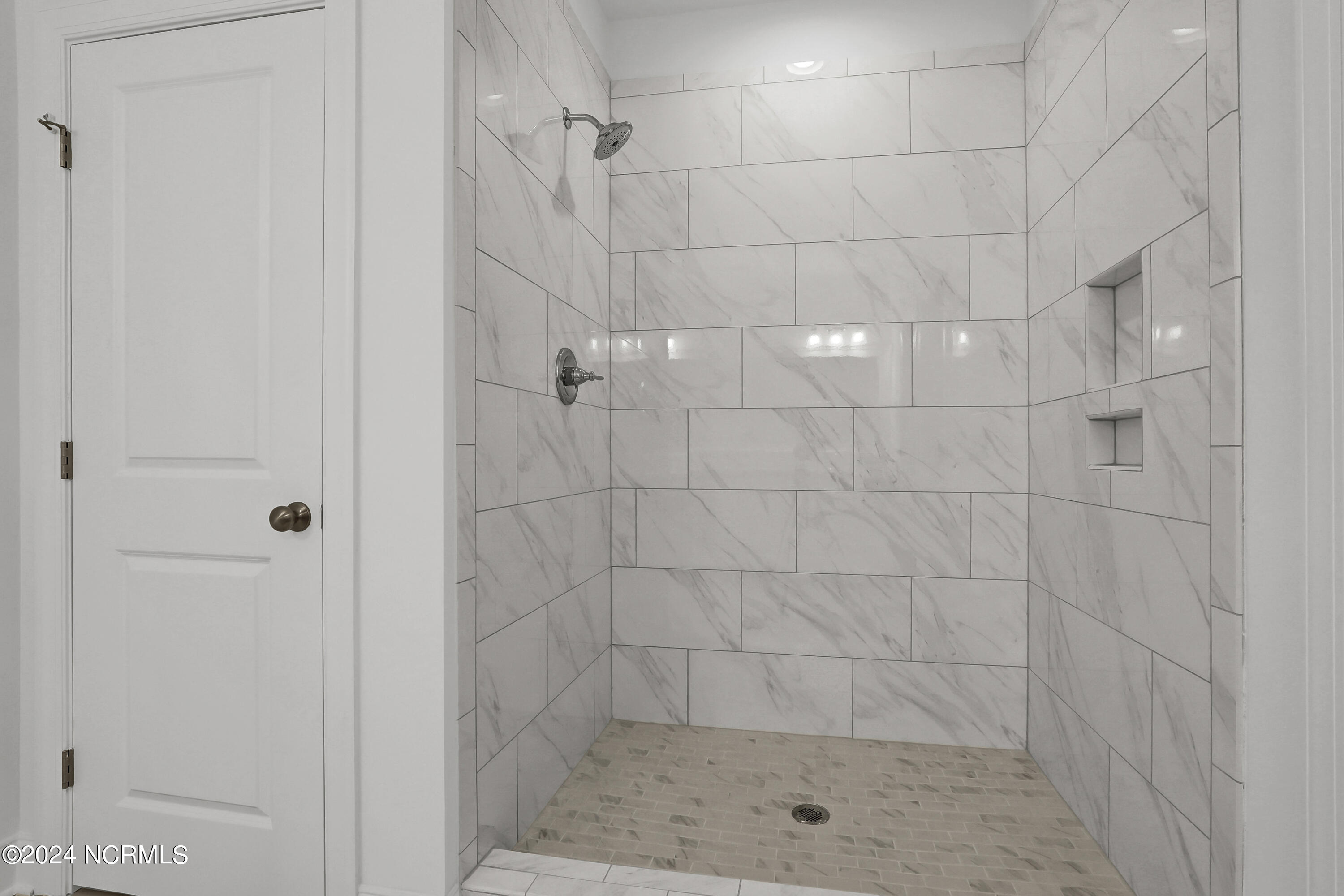 100457688 | Photo 20