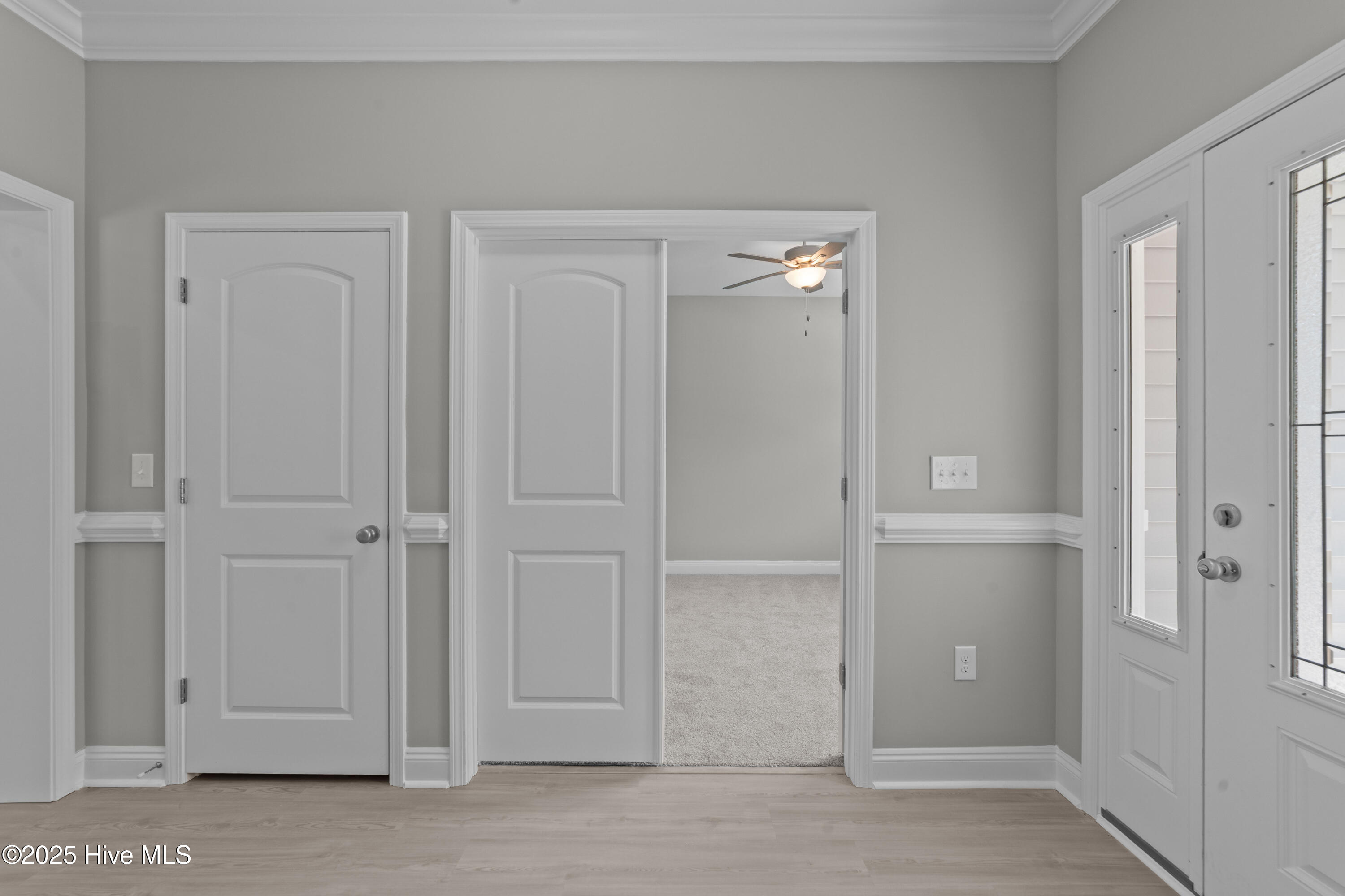 100516216 | Photo 31