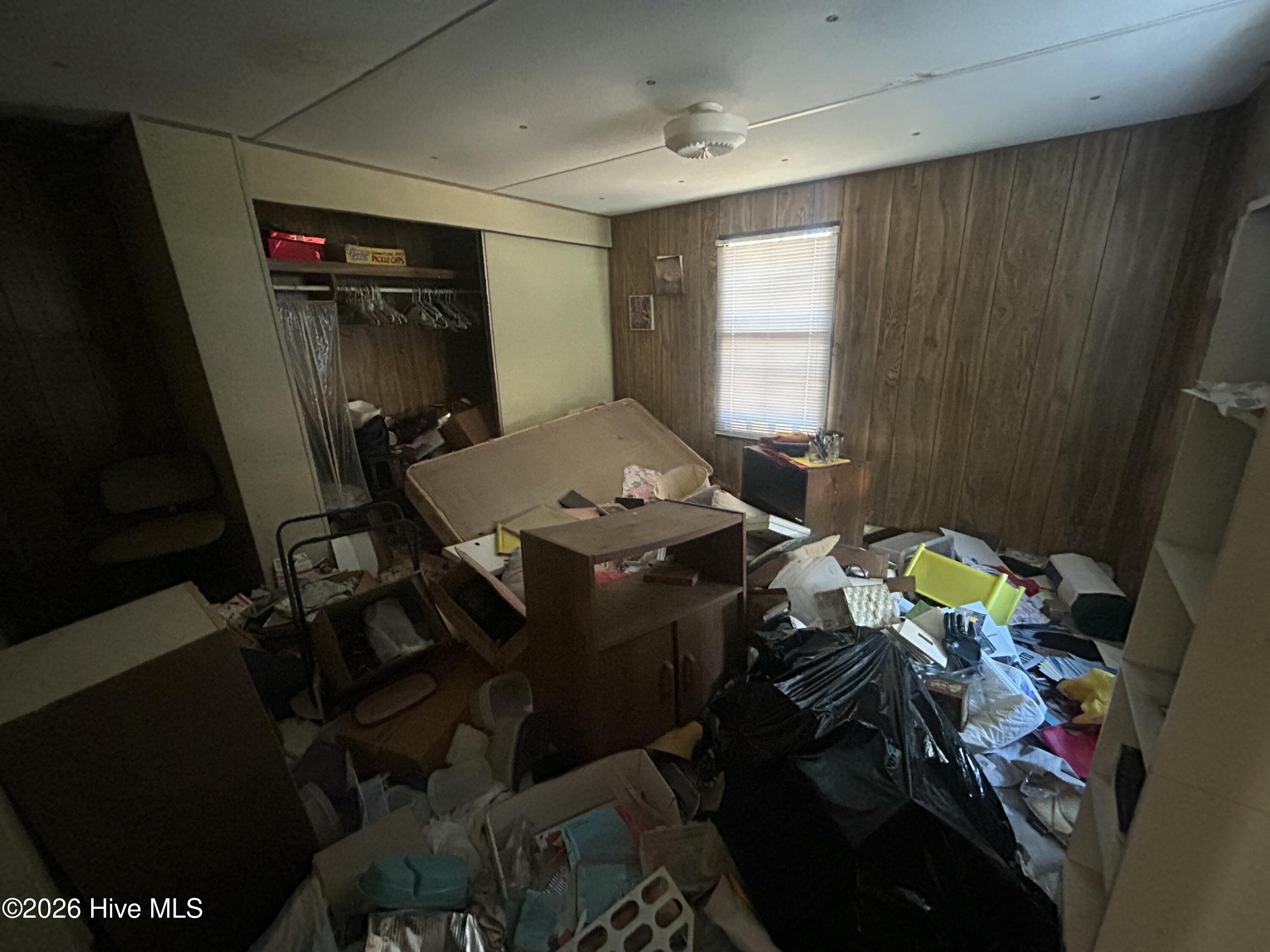 100547108 | Photo 15