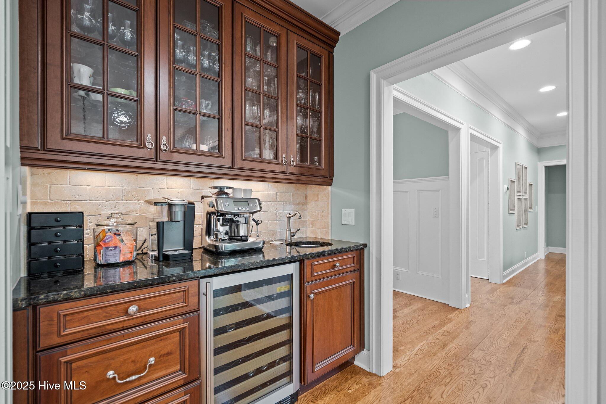 100565962 | Photo 39