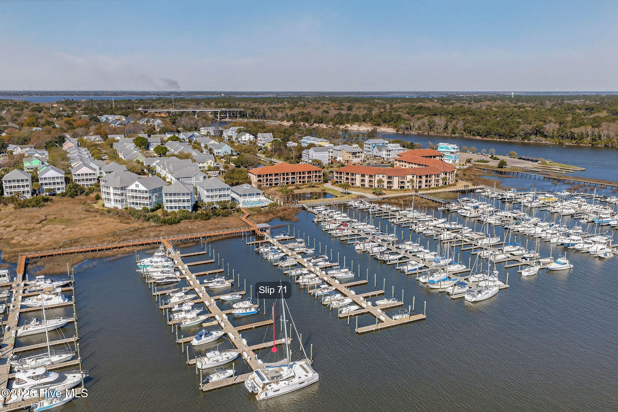 100562225 | Photo 72