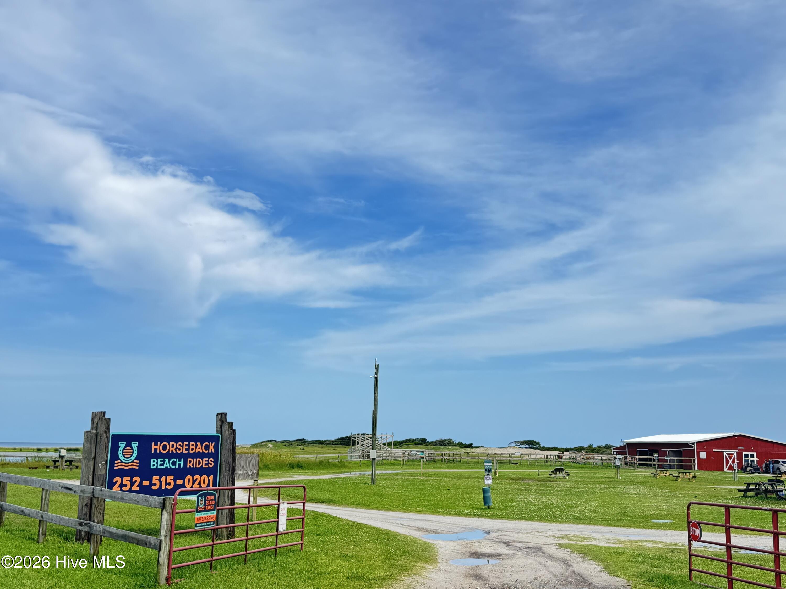 2976 Cedar Island Road,Cedar Island