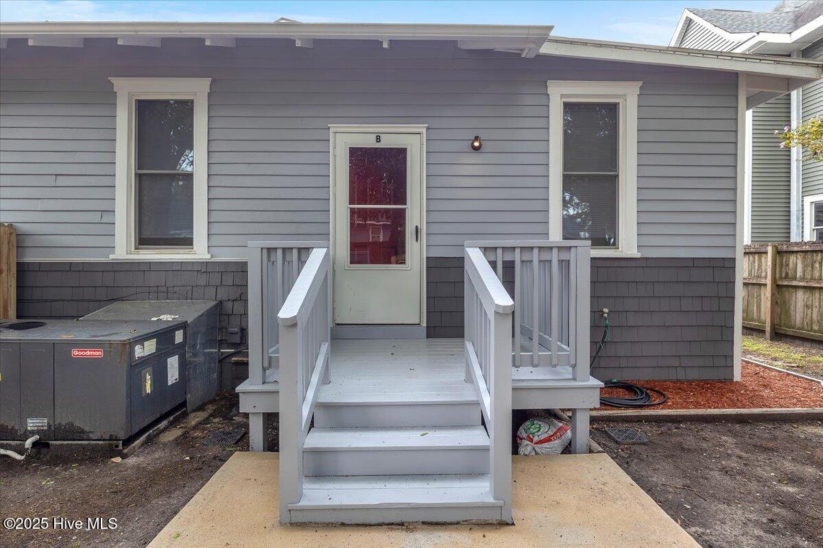 100525423 | Photo 48