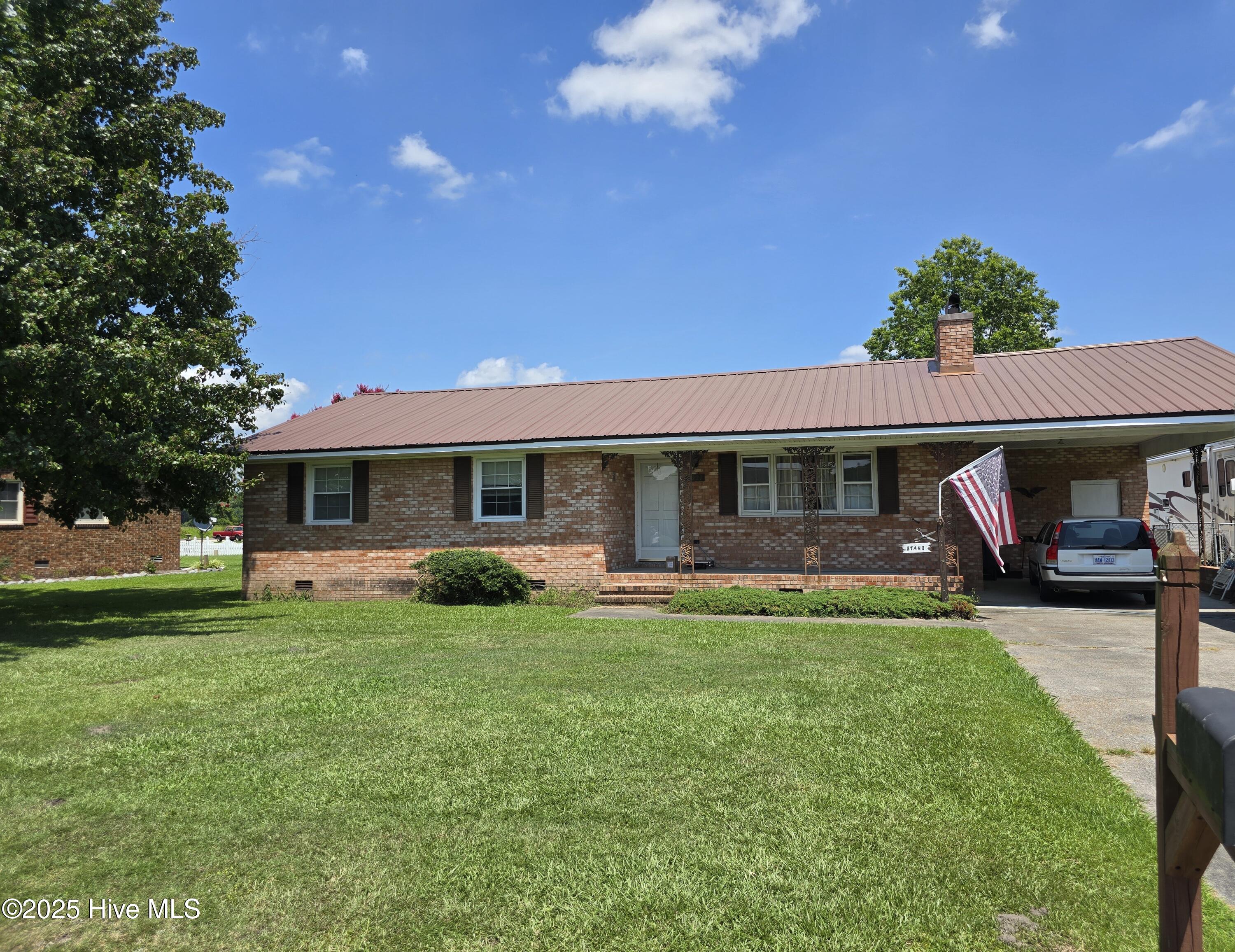 Homes for sale in Ayden, NC | 3927 Winchester Dr, Ayden, NC 28513 | MLS# 100520363