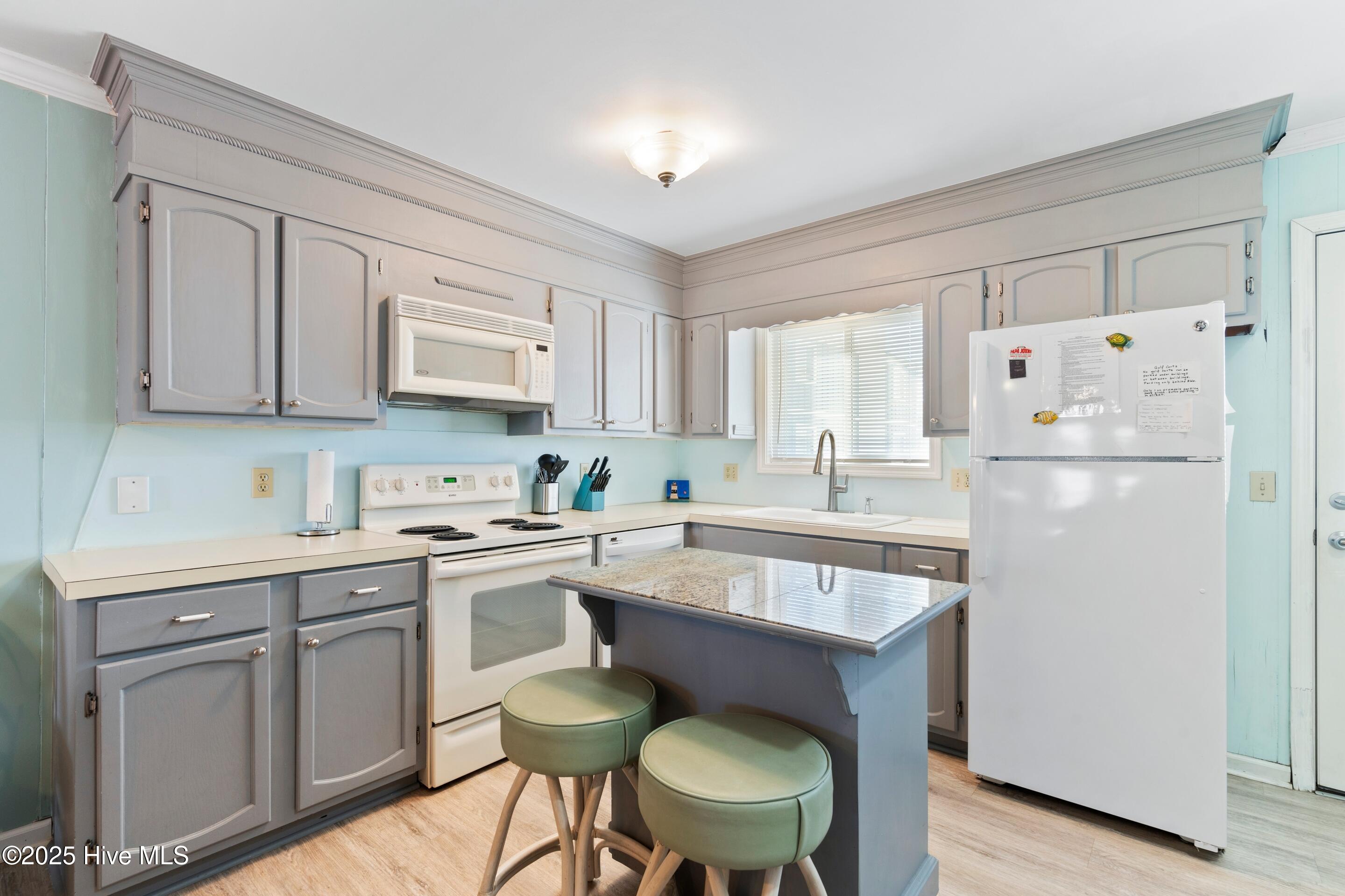 100543240 | Photo 16